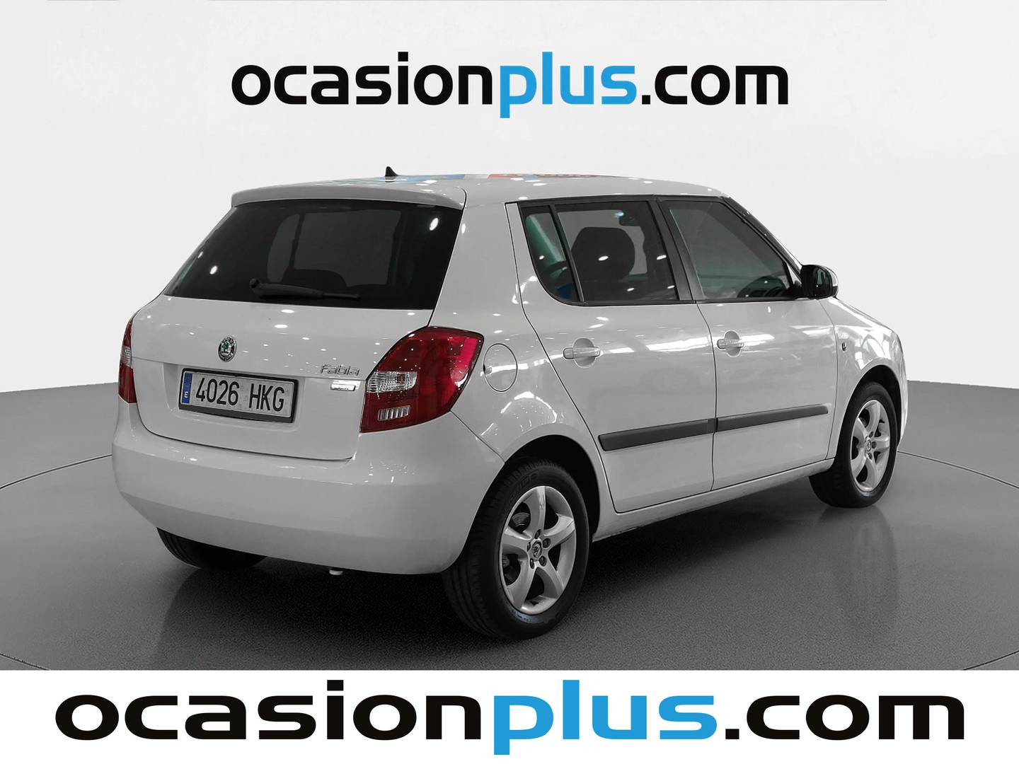 Foto trasera Skoda Fabia Skoda Fabia 1.2 TSI 85cv Family (85 CV) derecha