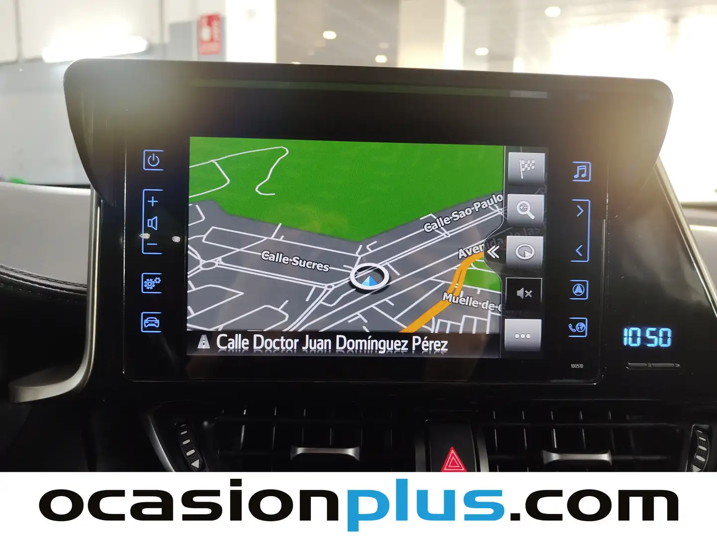 Foto Toyota C-HR Toyota C-HR 1.8 125H Advance (122 CV)