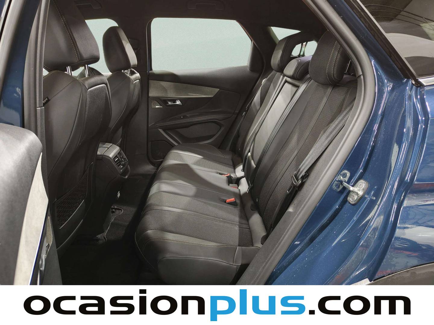 Foto Peugeot 3008 Peugeot 3008 PureTech 130 S&S GT EAT8 (130 CV)