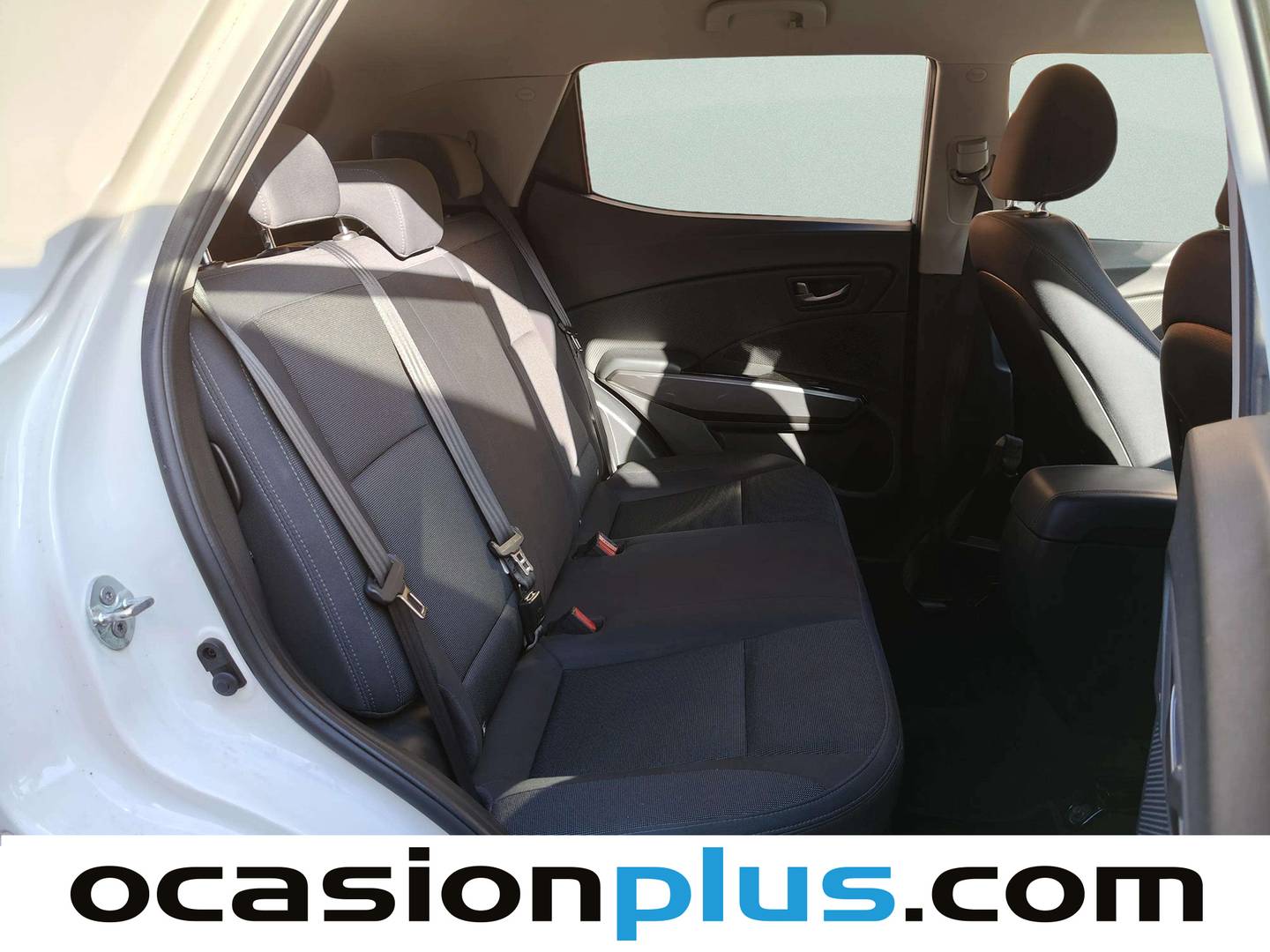 Foto SsangYong Tivoli Ssangyong Tivoli G12T Urban Plus (128 CV)