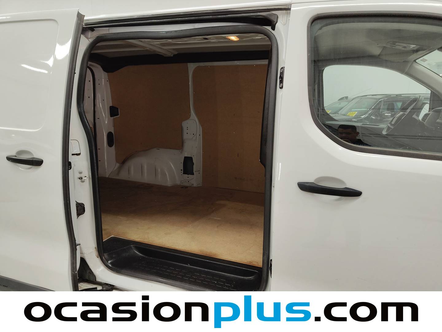 Foto asientos traseros Fiat Scudo Fiat Scudo Furgon 1.5 Bluehdi L2 (120 CV)