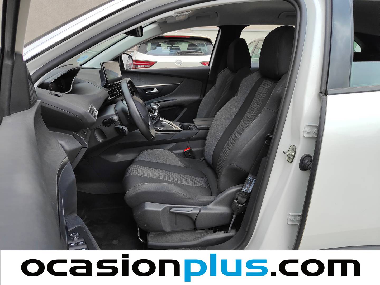 Foto asientos delanteros Peugeot 3008 Peugeot 3008 BlueHDi 130 S&S Active Pack (130 CV)