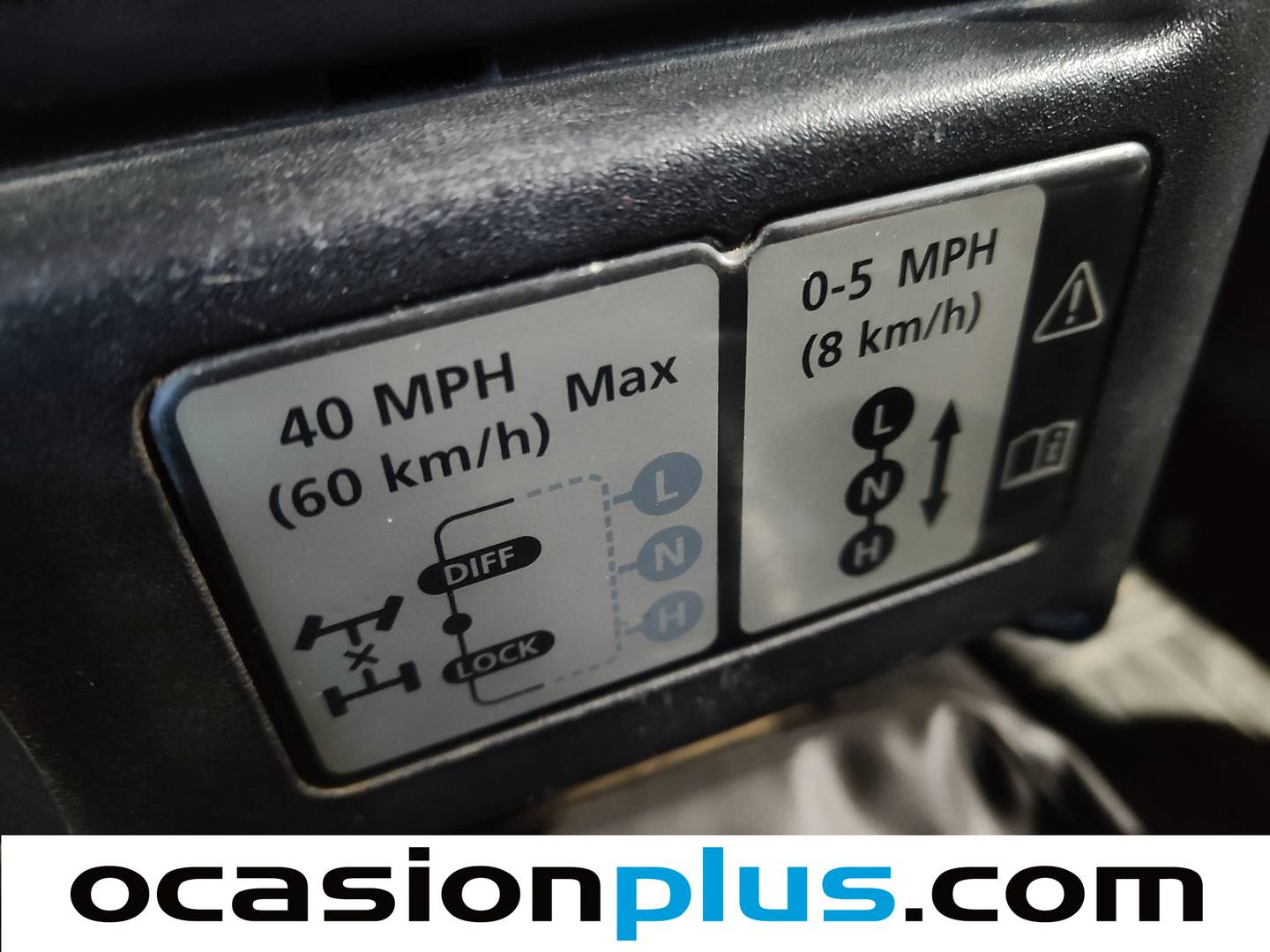 Foto Land Rover Defender Land Rover Defender Comercial 90 SW E  (122 CV)