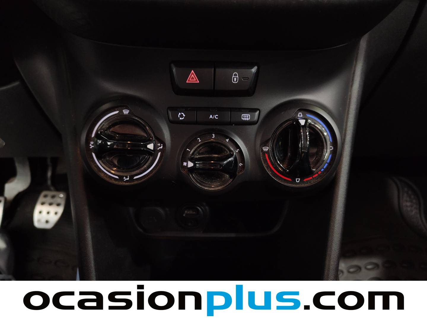 Foto Peugeot 2008 Peugeot 2008 BlueHDi 100 S&S Active (100 CV)