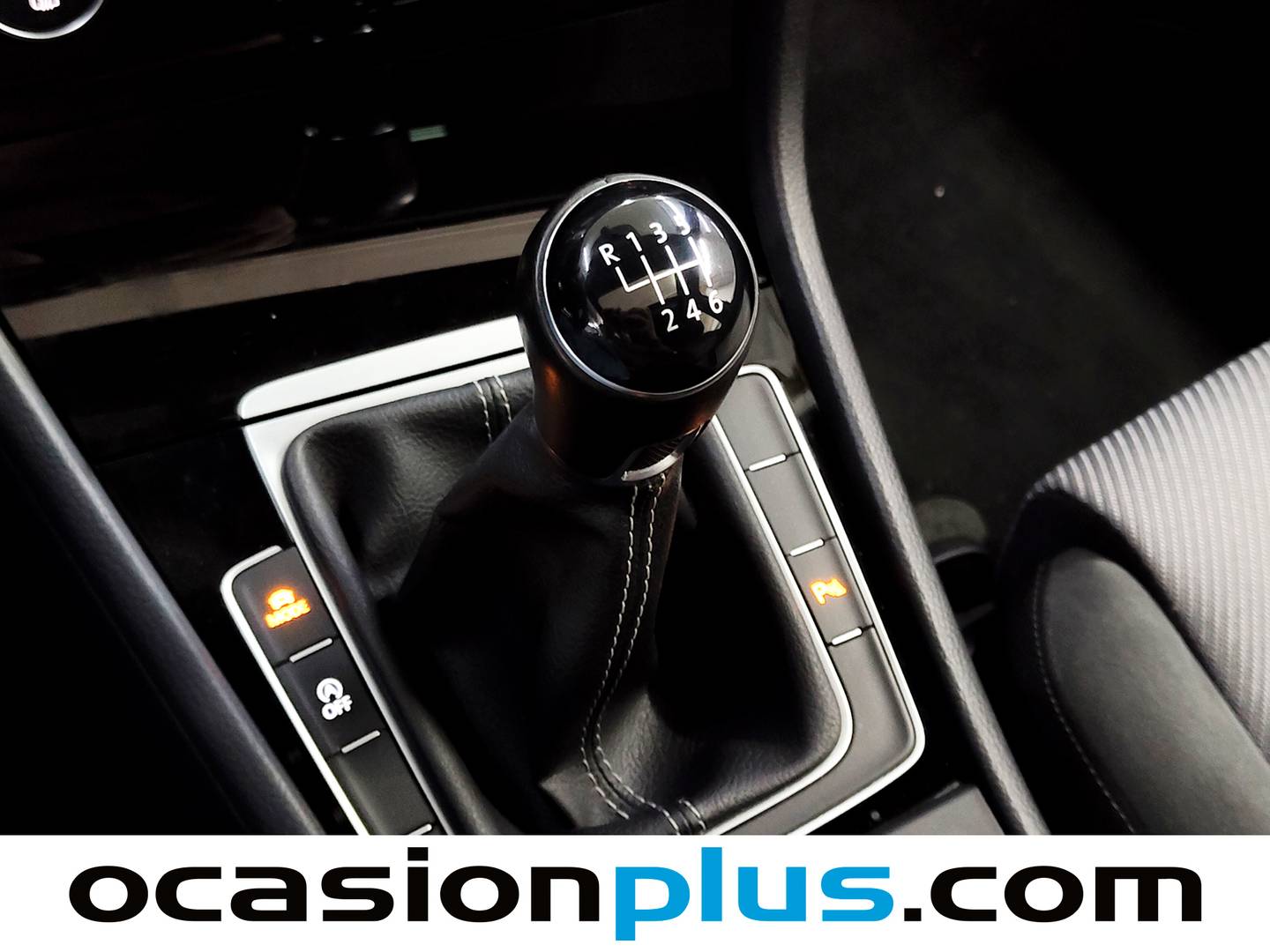 Foto Volkswagen Golf Volkswagen Golf 2.0 TDI CR BMT R-LINE (150 CV)