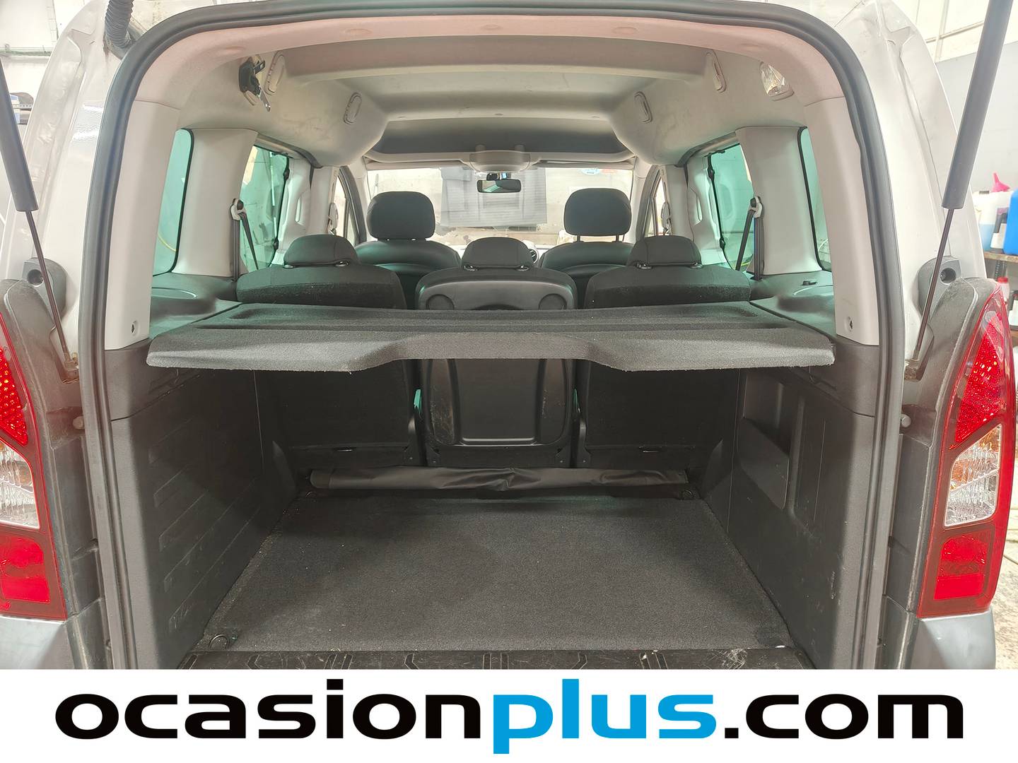 Fotos maletero Peugeot Partner Peugeot Partner Tepee Combi 1.2 PureTech Outdoor (110 CV)