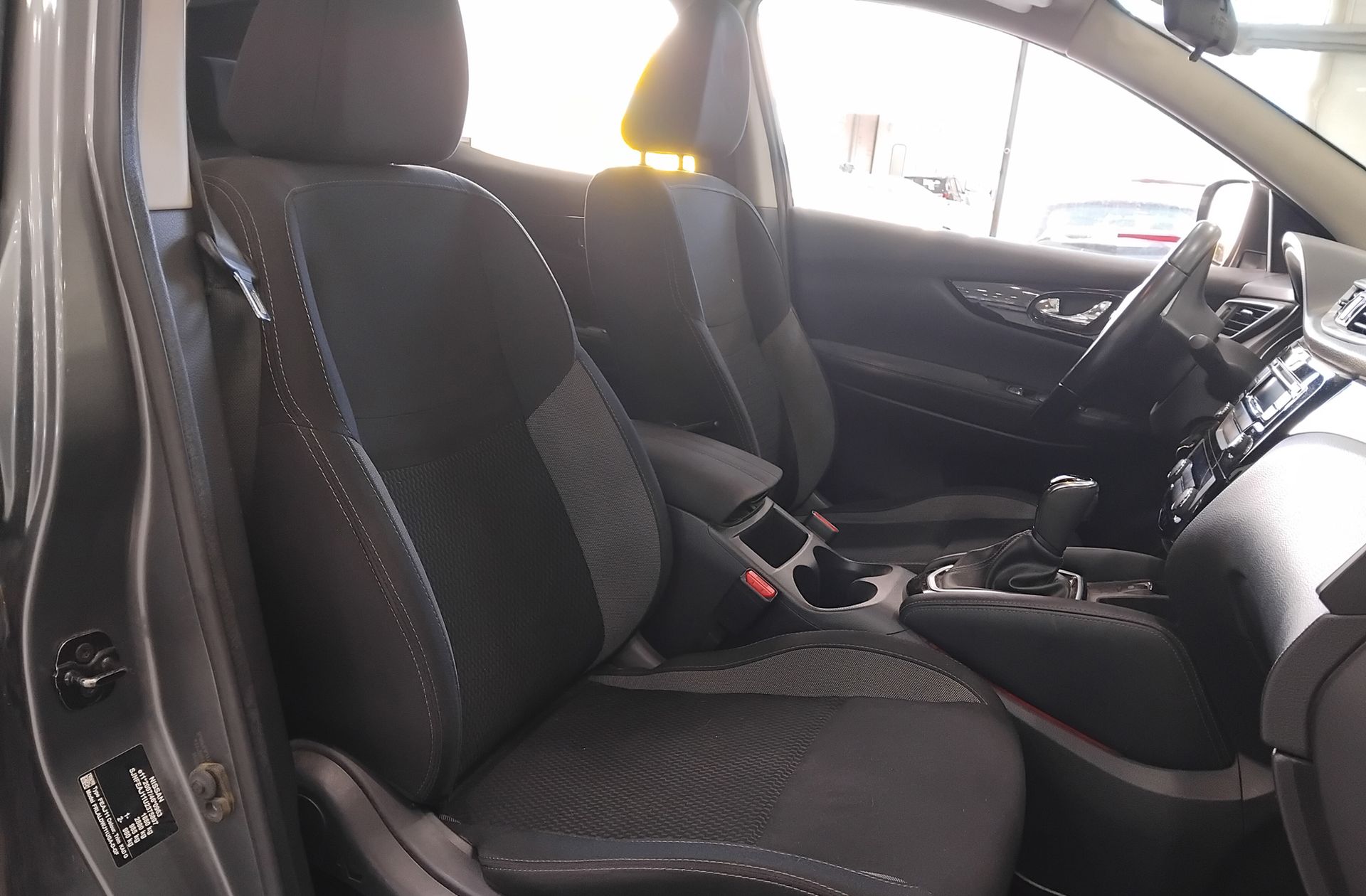 Nissan Qashqai DIG-T 115 Acenta 4x2 XTronic - foto 14