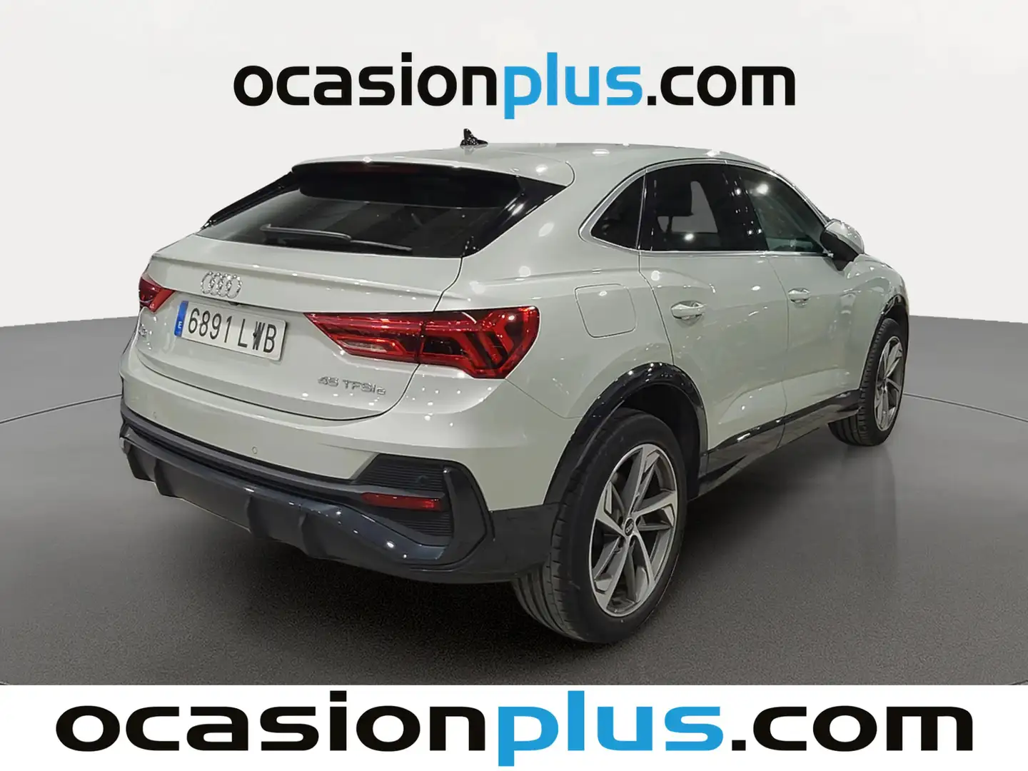 Foto Audi Q3 Sportback Audi Q3 Sportback TFSIe Sportback 45 TFSI e (245 CV) S tronic