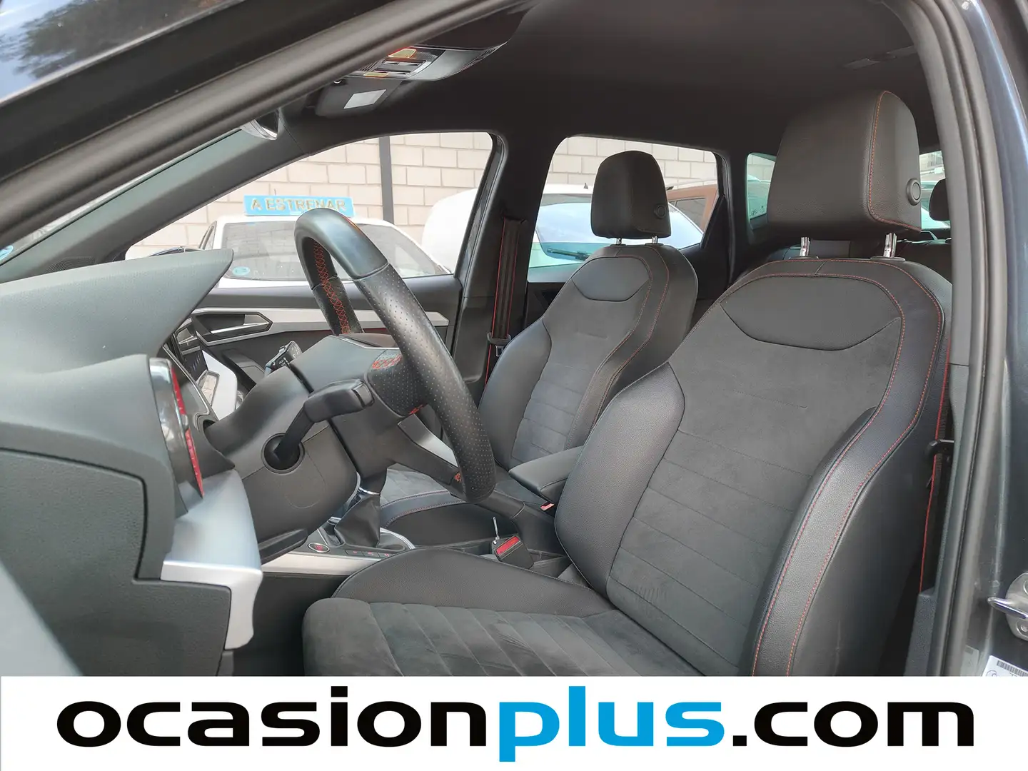 Foto Seat Arona SEAT Arona 1.0 TSI S&S FR XL (115 CV)