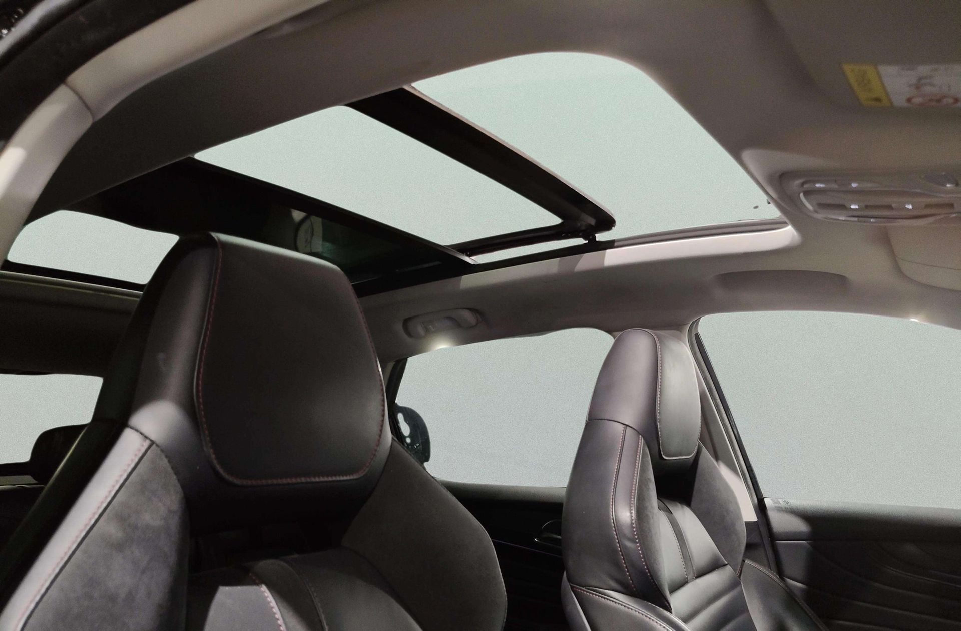 MG HS 1.5 Turbo GDI Luxury DCT - foto 6