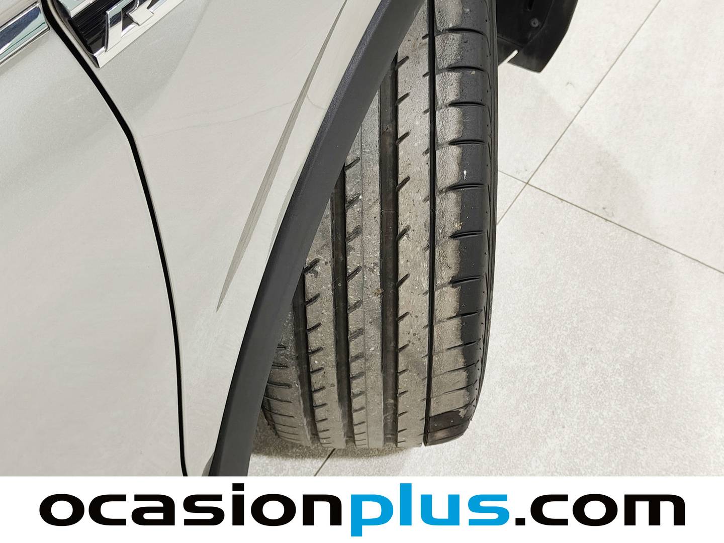 Foto Volkswagen Tiguan Volkswagen Tiguan Advance 2.0 TDI (150 CV) DSG Pack R-Line