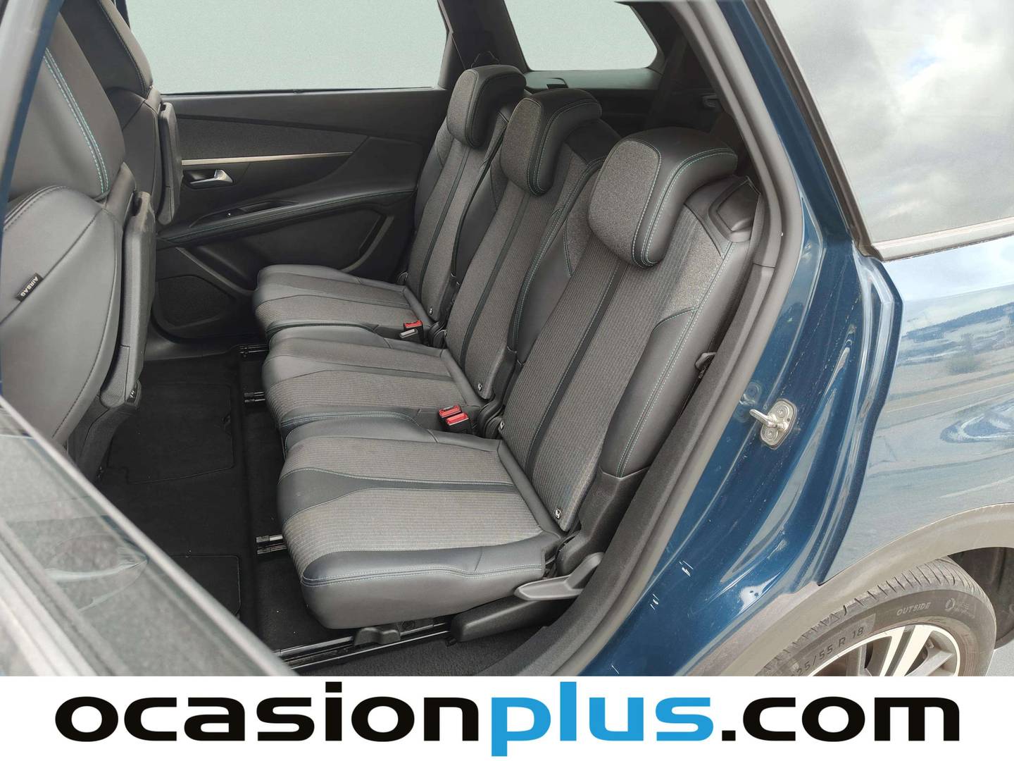 Foto Peugeot 5008 Peugeot 5008 PureTech 130 S&S Allure Pack EAT8 (130 CV) 7 Plazas