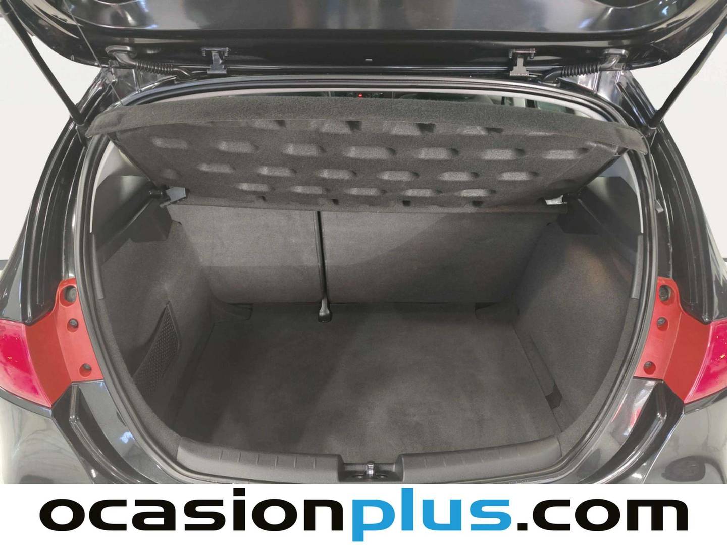 Fotos maletero Seat León Seat León 1.2 TSI Reference Copa (105 CV)