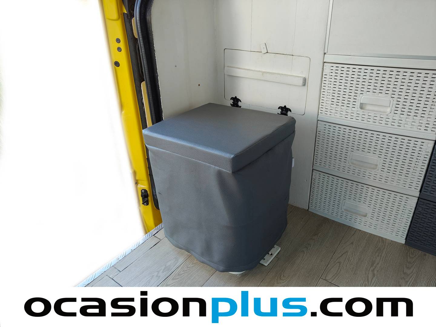 Volkswagen Crafter Volkswagen Crafter 30 Furgón Batalla Media TA 2.0 TDI BMT (109 CV) 2 plazas seminuevo