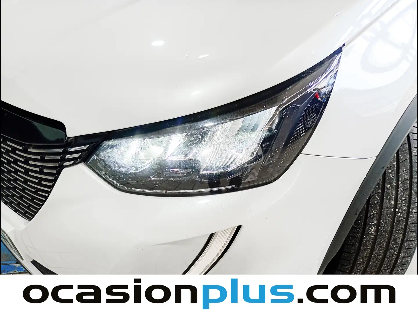 Foto Peugeot 2008 Peugeot 2008 PureTech 100 S&S Allure (100 CV)