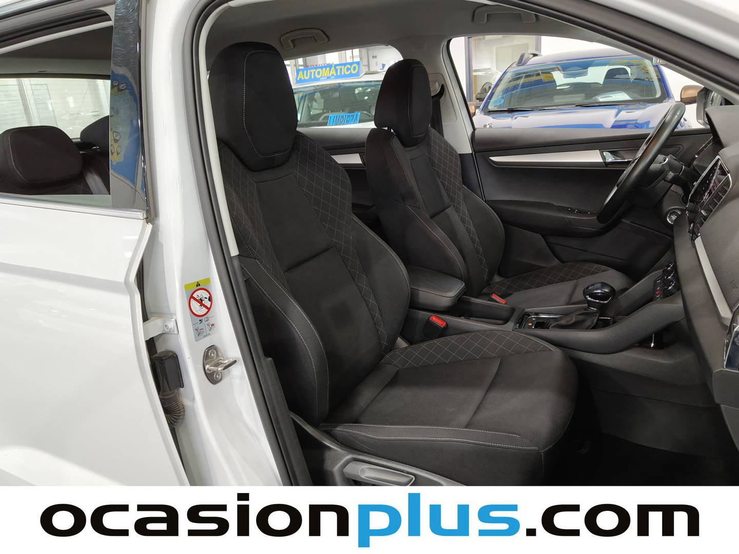 Foto Skoda Karoq Skoda Karoq 1.5 TSI ACT Ambition DSG (150 CV)