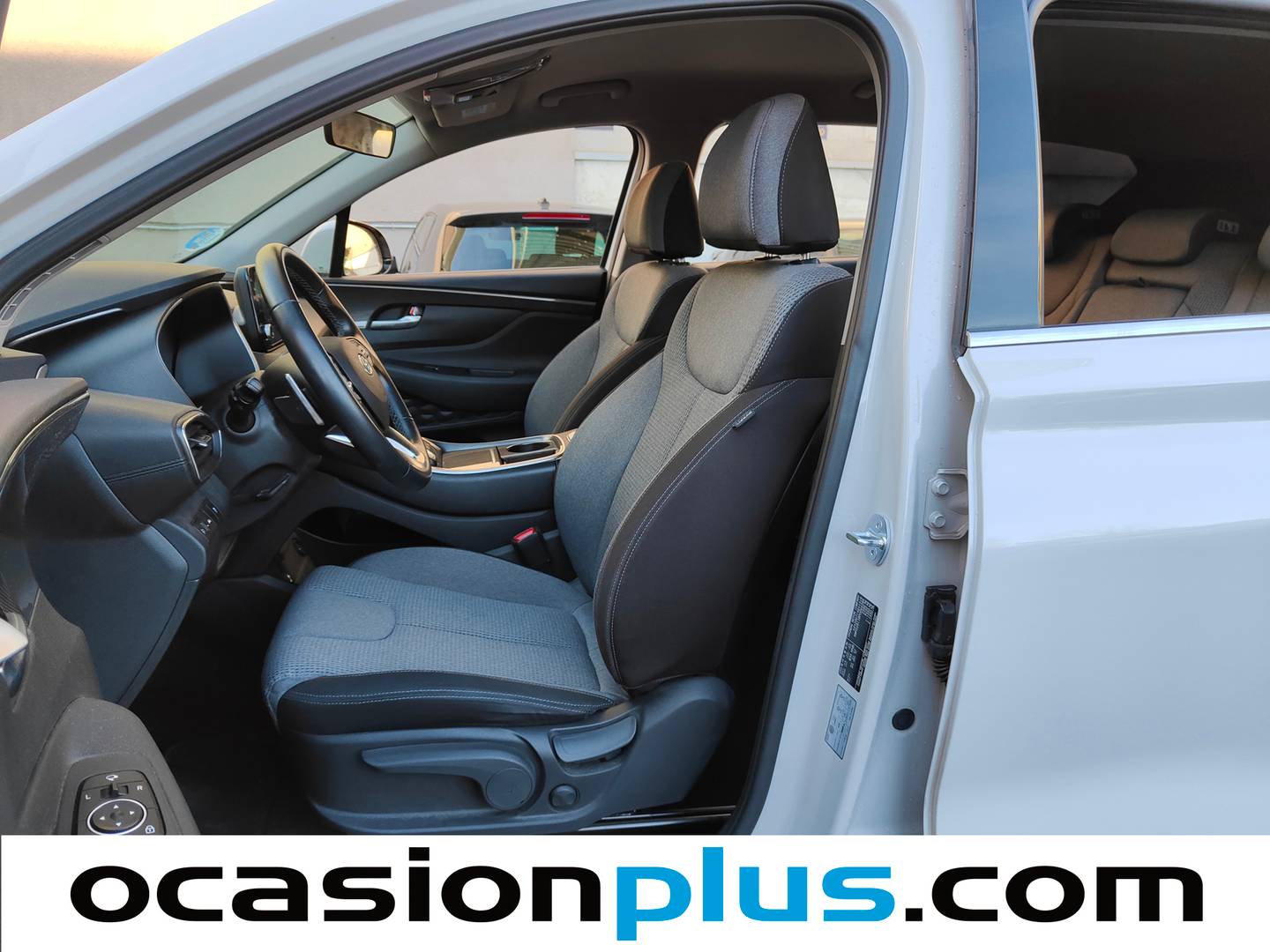 Foto Hyundai Santa Fe Hyundai Santa Fe 1.6 TGDi HEV Klass 4x2 Auto (230 CV) 7 Plazas