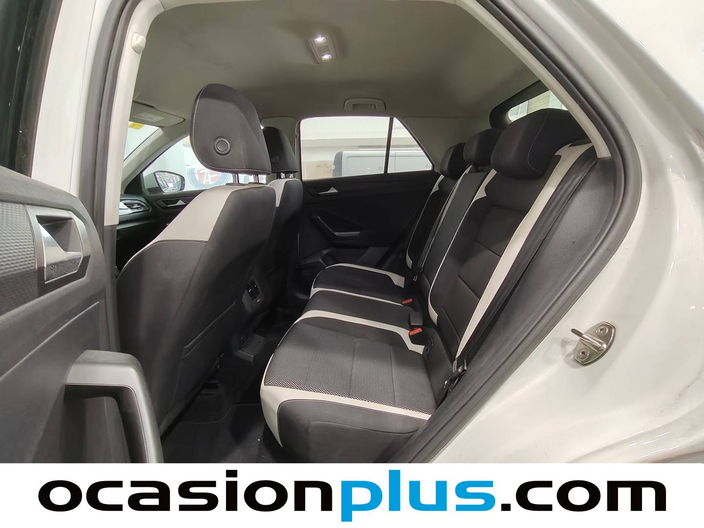 Foto asientos traseros Volkswagen T-Roc Volkswagen T-Roc Sport 1.5 TSI (150 CV) DSG