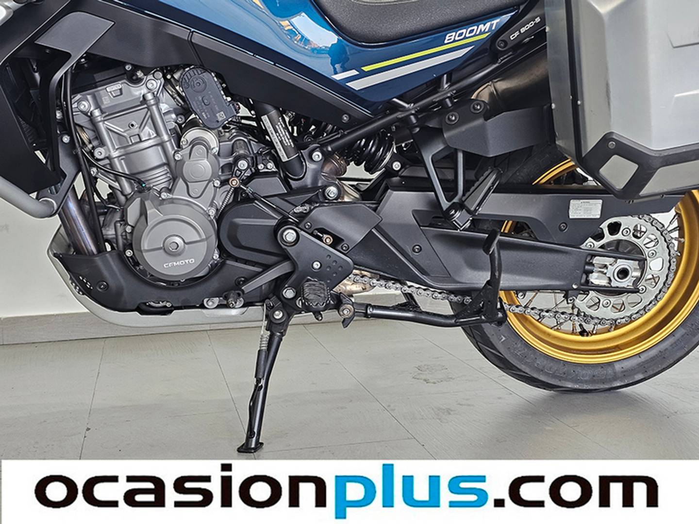 Foto CFMOTO 800MT CFMOTO 800MT TOURING (91 CV)