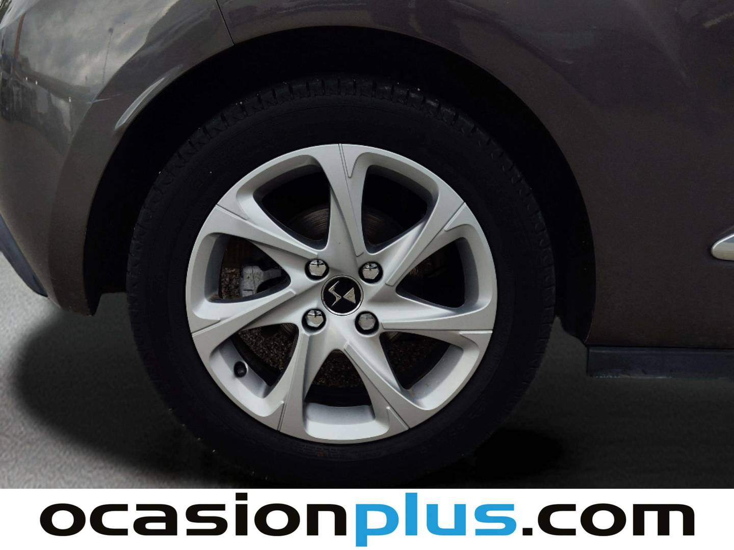 DS DS 3 DS DS3 1.2 PureTech EAT6 So Chic (110 CV) automático