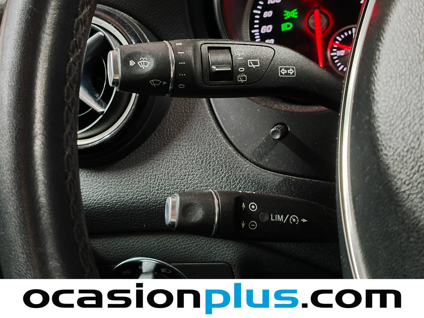 Mercedes GLA Mercedes-Benz GLA GLA 180 (122 CV) Pack AMG seminuevo