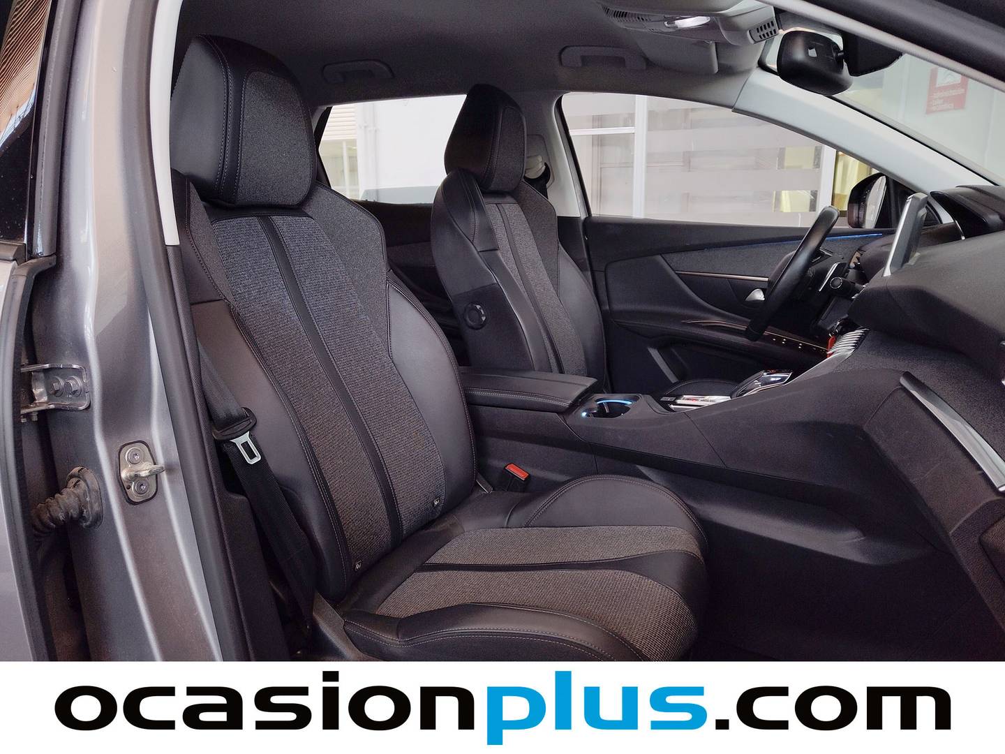 Peugeot 3008 Peugeot 3008 PureTech 130 Allure EAT8 (130 CV) gasolina