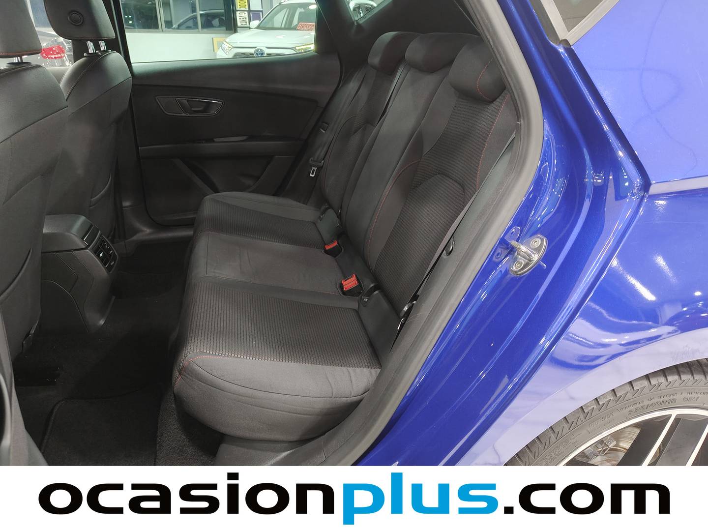 Foto asientos traseros Seat León SEAT León 2.0 TDI S&S FR Edition Plus DSG7 (150 CV)