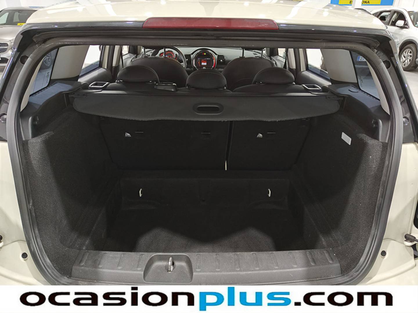 Foto Mini CLUBMAN MINI MINI Clubman One D (116 CV)