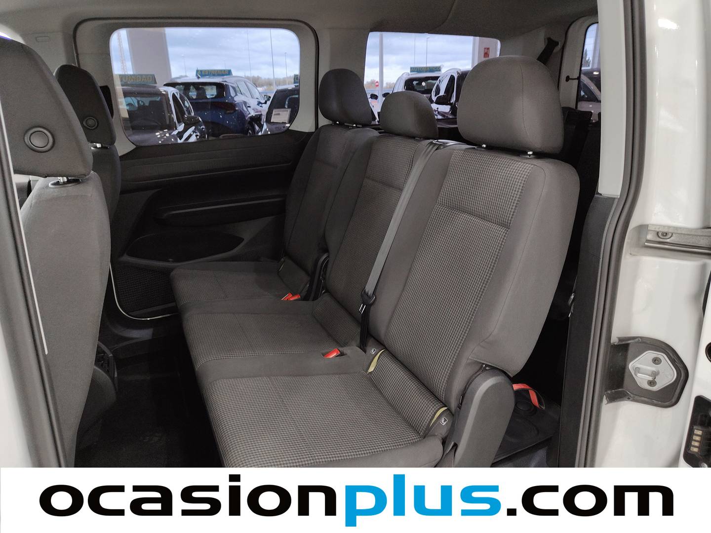 Fotos maletero Volkswagen Caddy Volkswagen Caddy Maxi Origin 2.0 TDI (122 CV) DSG 7 Plazas