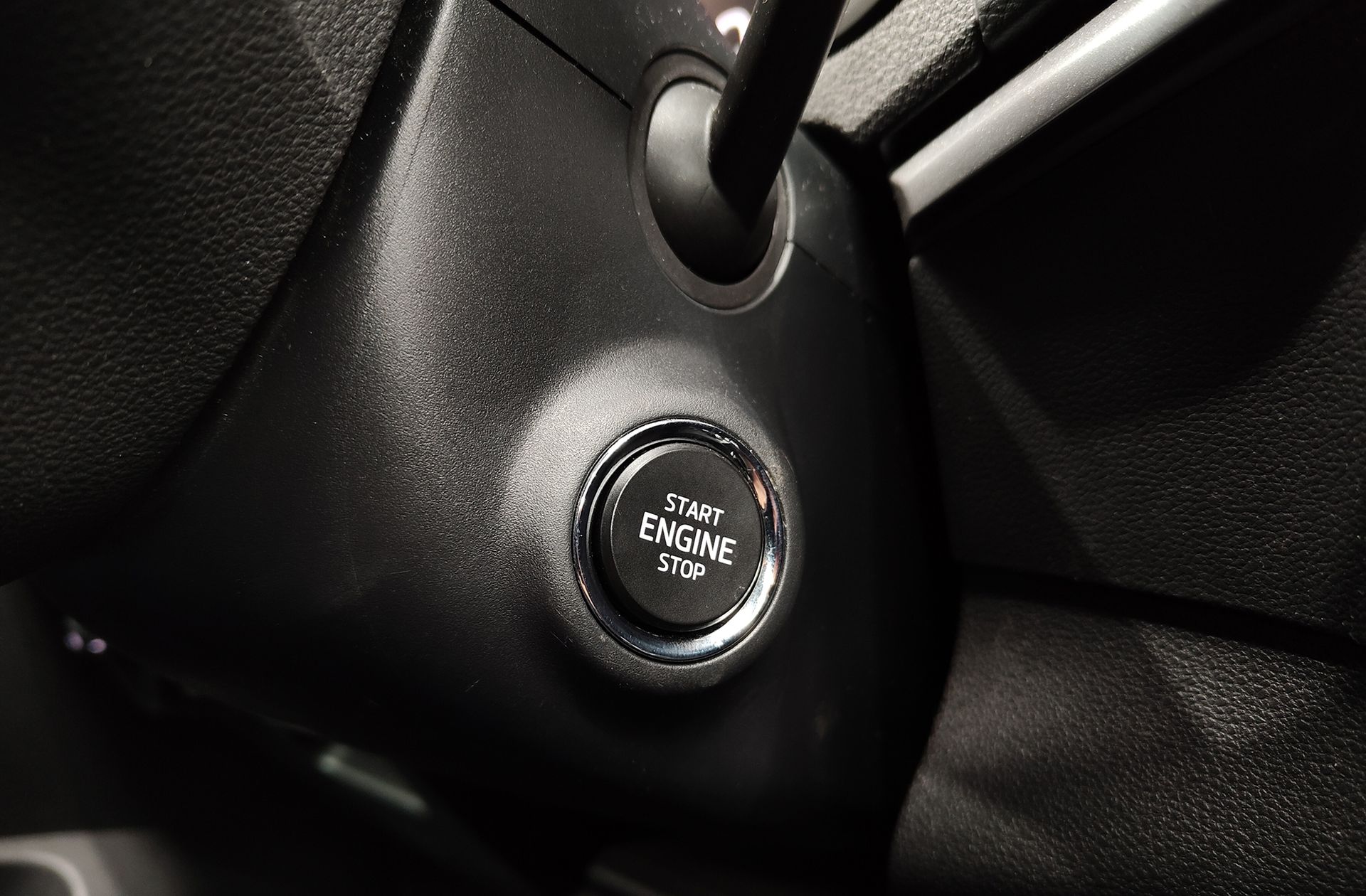 Škoda Karoq 2.0 TDI Ambition - foto 31