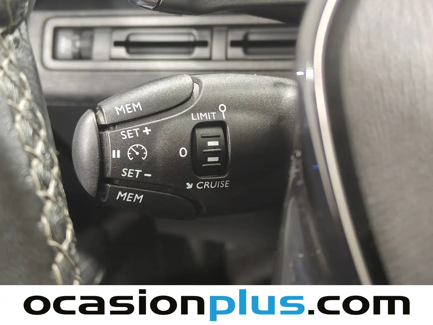 Foto Peugeot 5008 Peugeot 5008 Allure 1.2L PureTech (130CV) EAT8 7 plazas