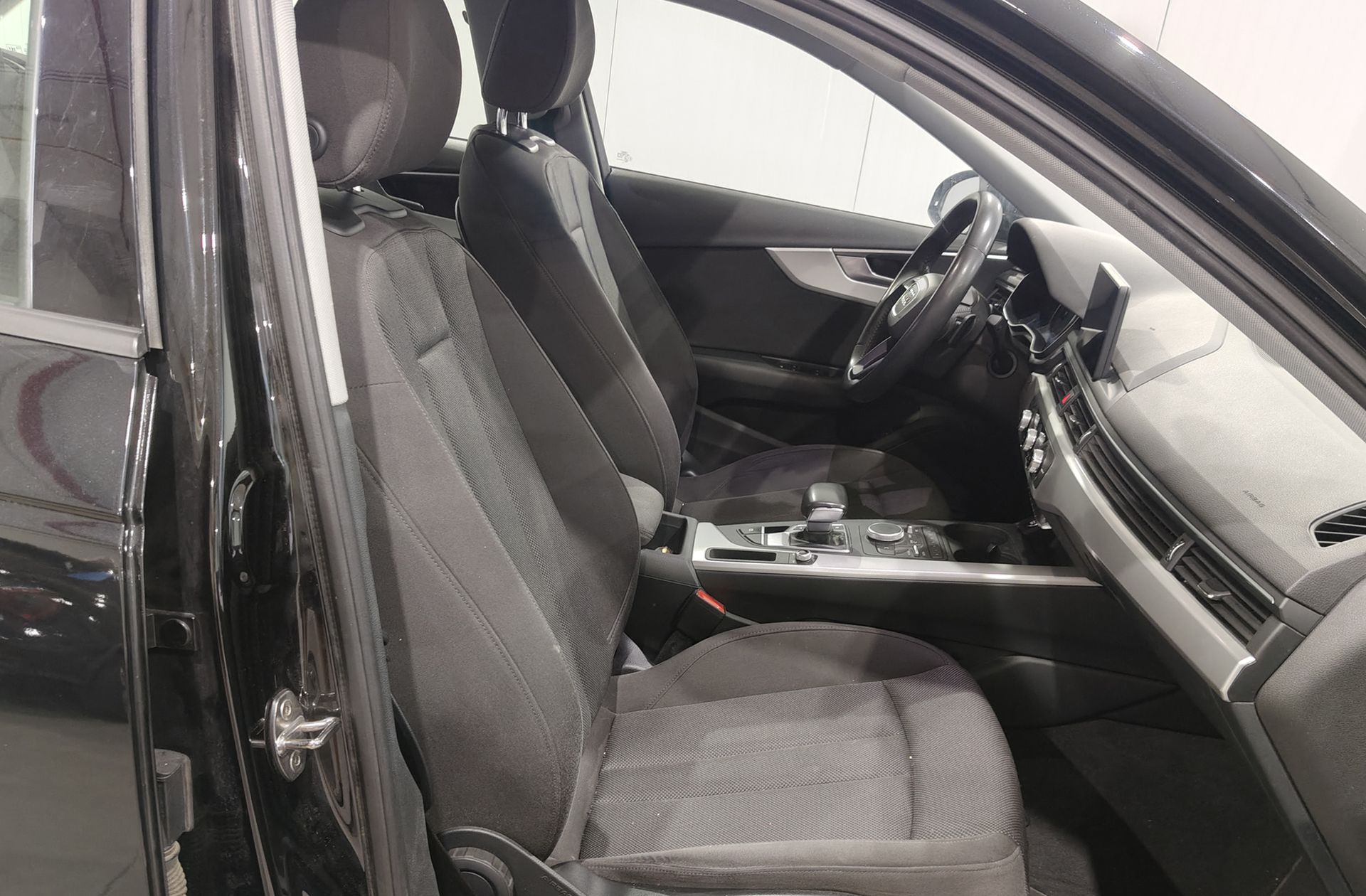 Audi A4 2.0 TDI S tronic - foto 15