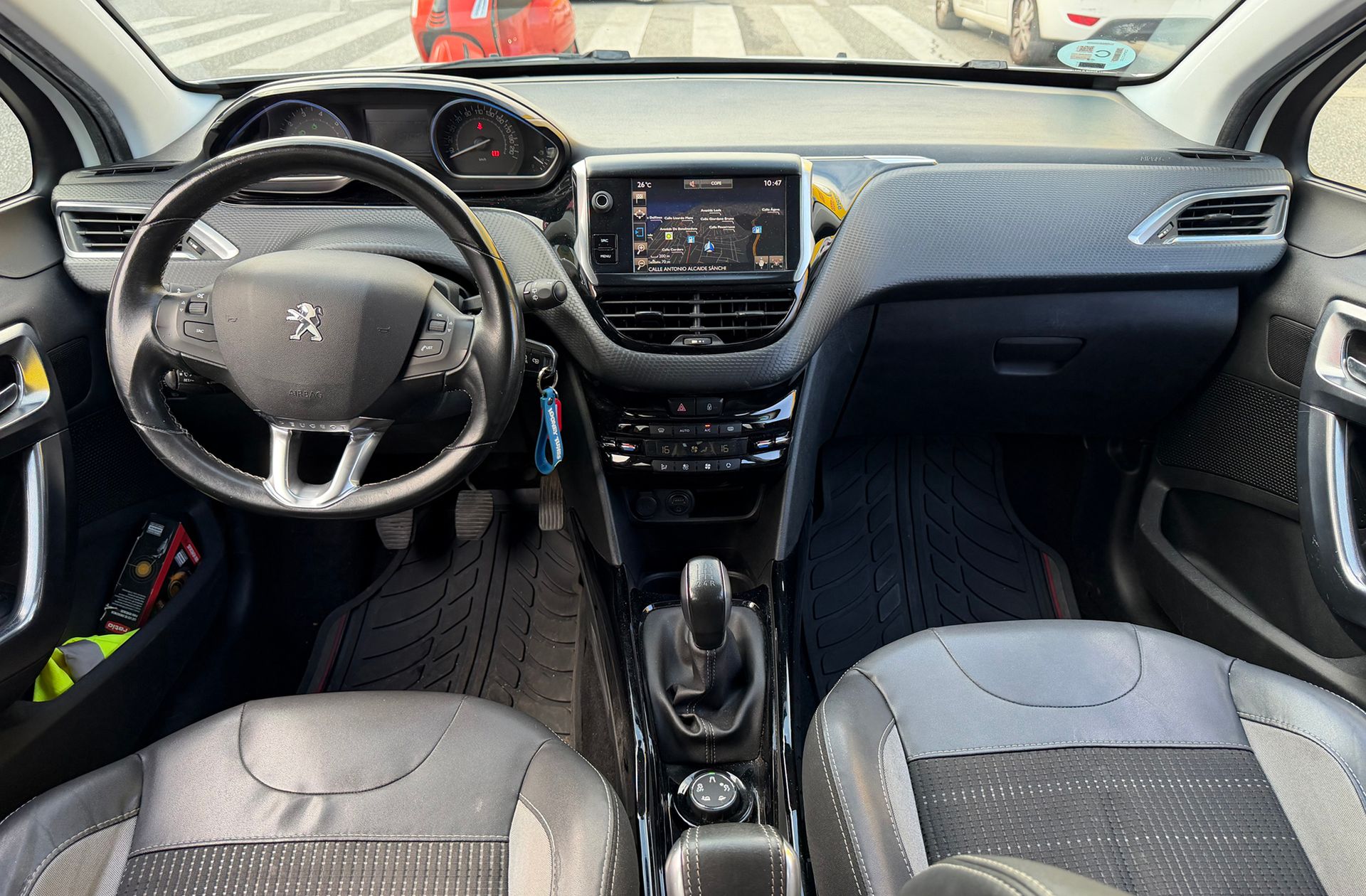 Peugeot 2008 PureTech 110 Allure - foto 6
