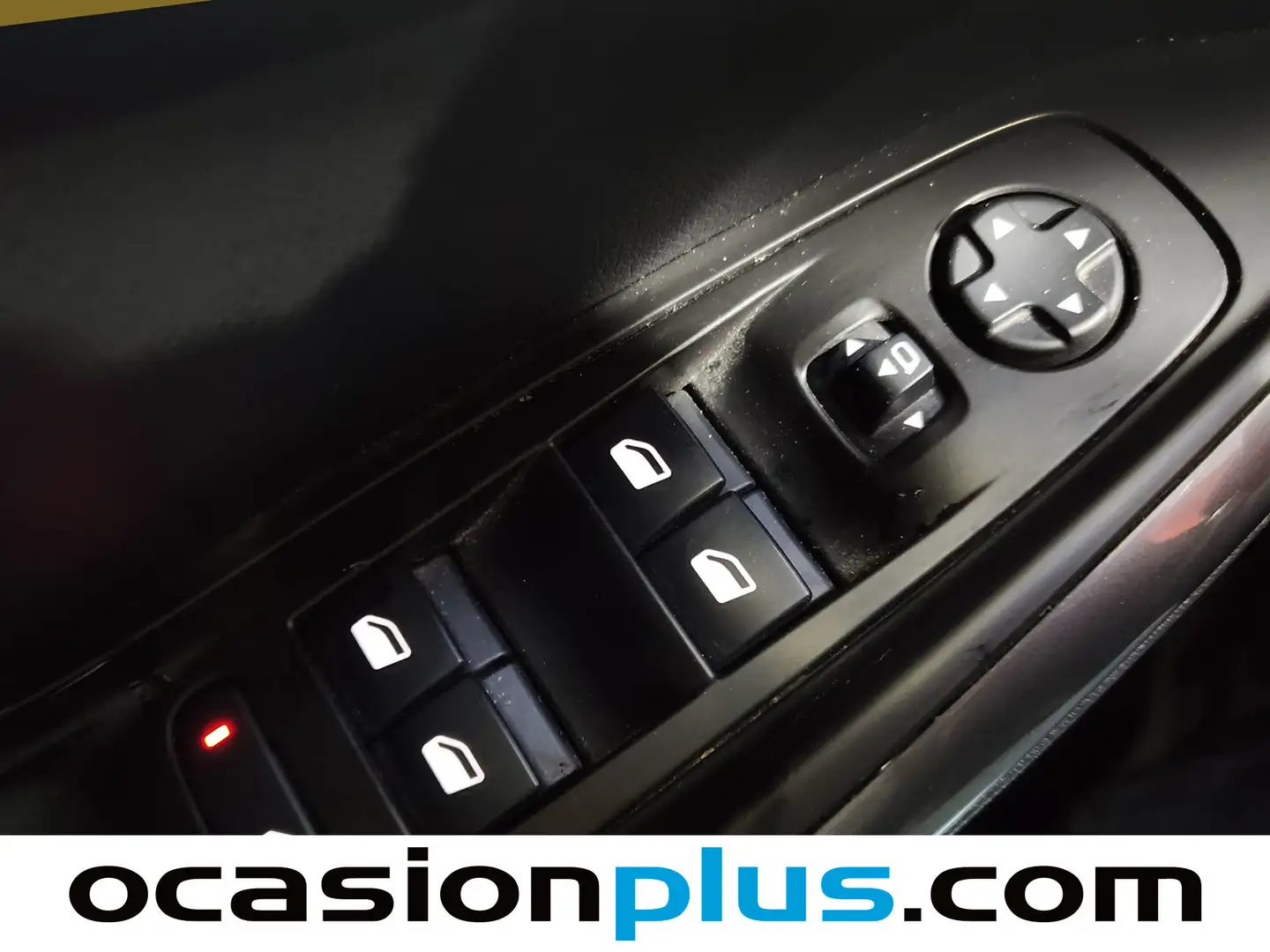 Foto Opel Grandland X Opel Grandland X 1.2 Turbo Ultimate (130 CV)