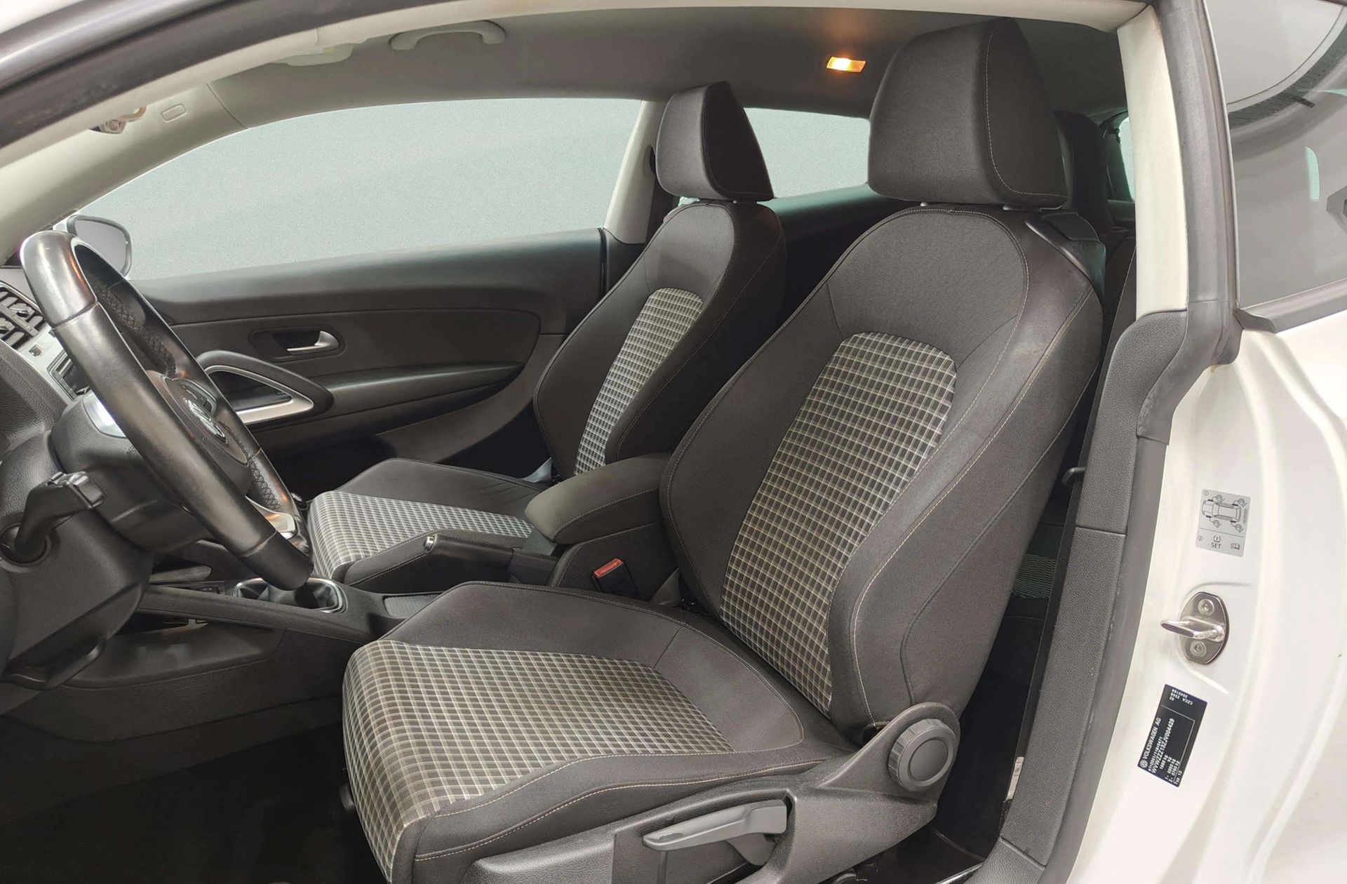 Volkswagen Scirocco Typhoon by R-Line 1.4 TSI BMT - foto 12