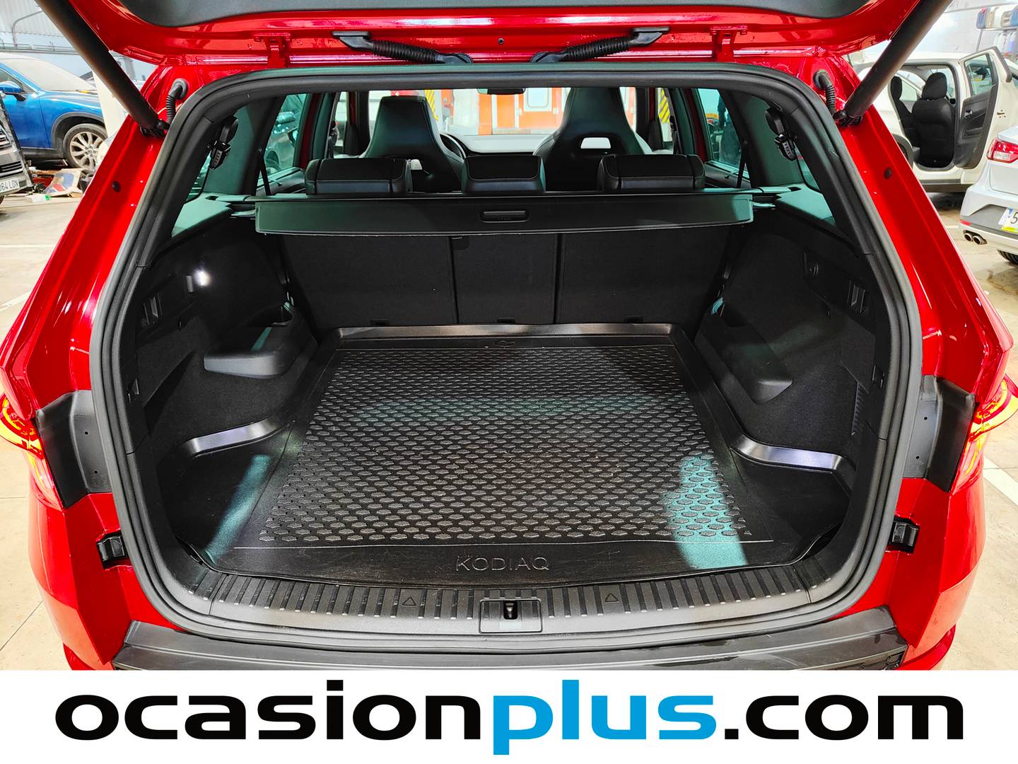 Foto Skoda Kodiaq Skoda Kodiaq 2.0 TDI Sportline 4x2 DSG (150 CV) 7 PLAZAS siete plazas