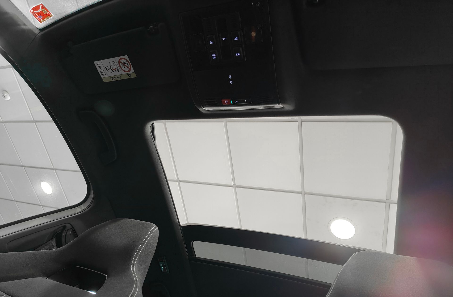 Škoda Karoq 2.0 TDI Sportline - foto 7