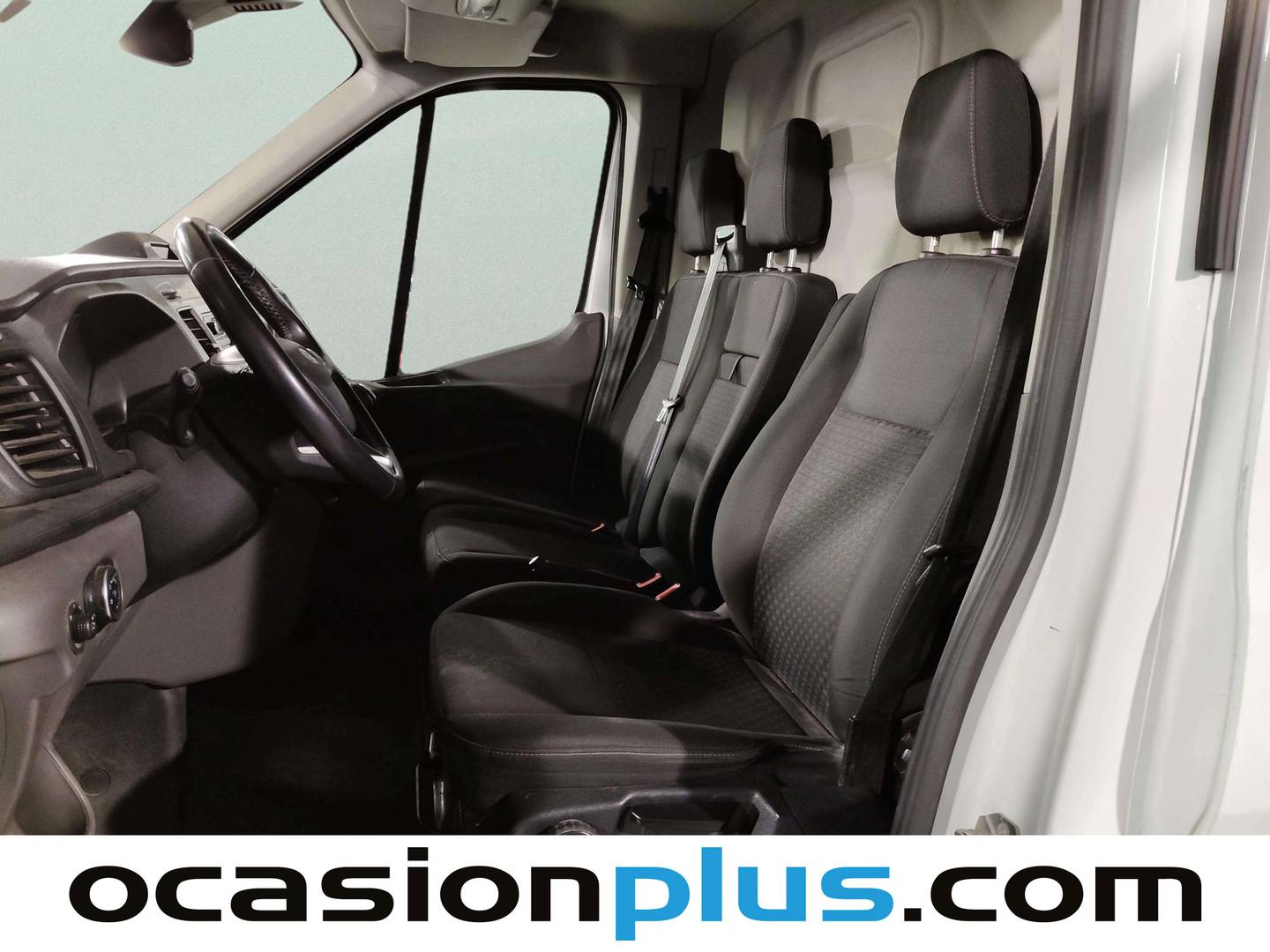 Foto asientos delanteros Ford Transit Ford Transit Furgon Diesel 350 L3H2 Trend RWD 96 kW (130 CV)