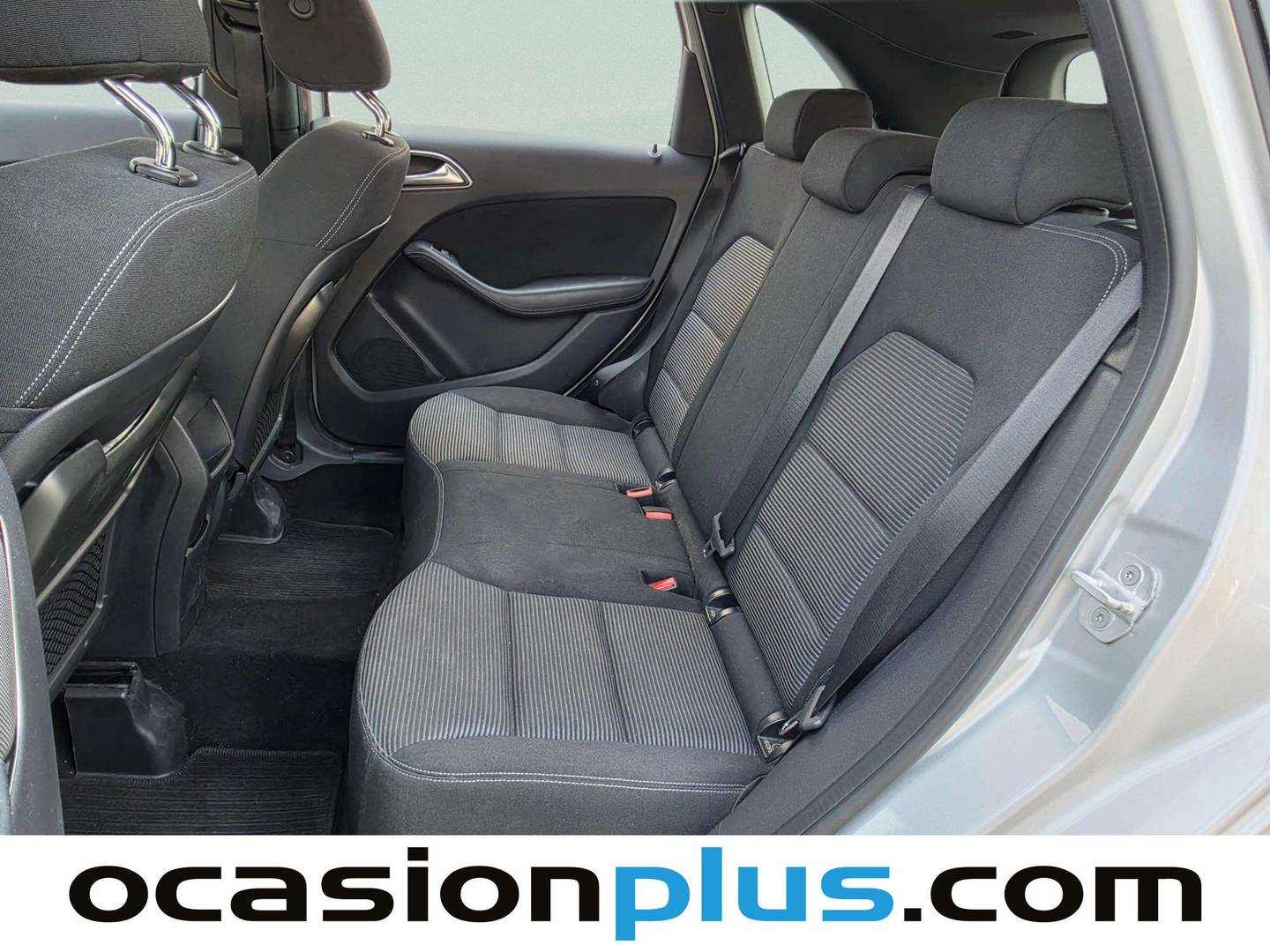 Foto asientos traseros Mercedes Clase B Mercedes Clase B 200 CDI (136 CV)