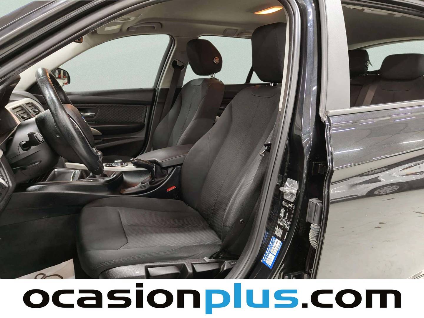 Foto BMW Serie 3 BMW Serie 3 318d Touring  (150 CV)