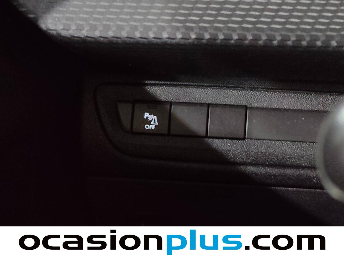 Accesorios del Peugeot 2008 Peugeot 2008 BlueHDi 100 Allure (100 CV)