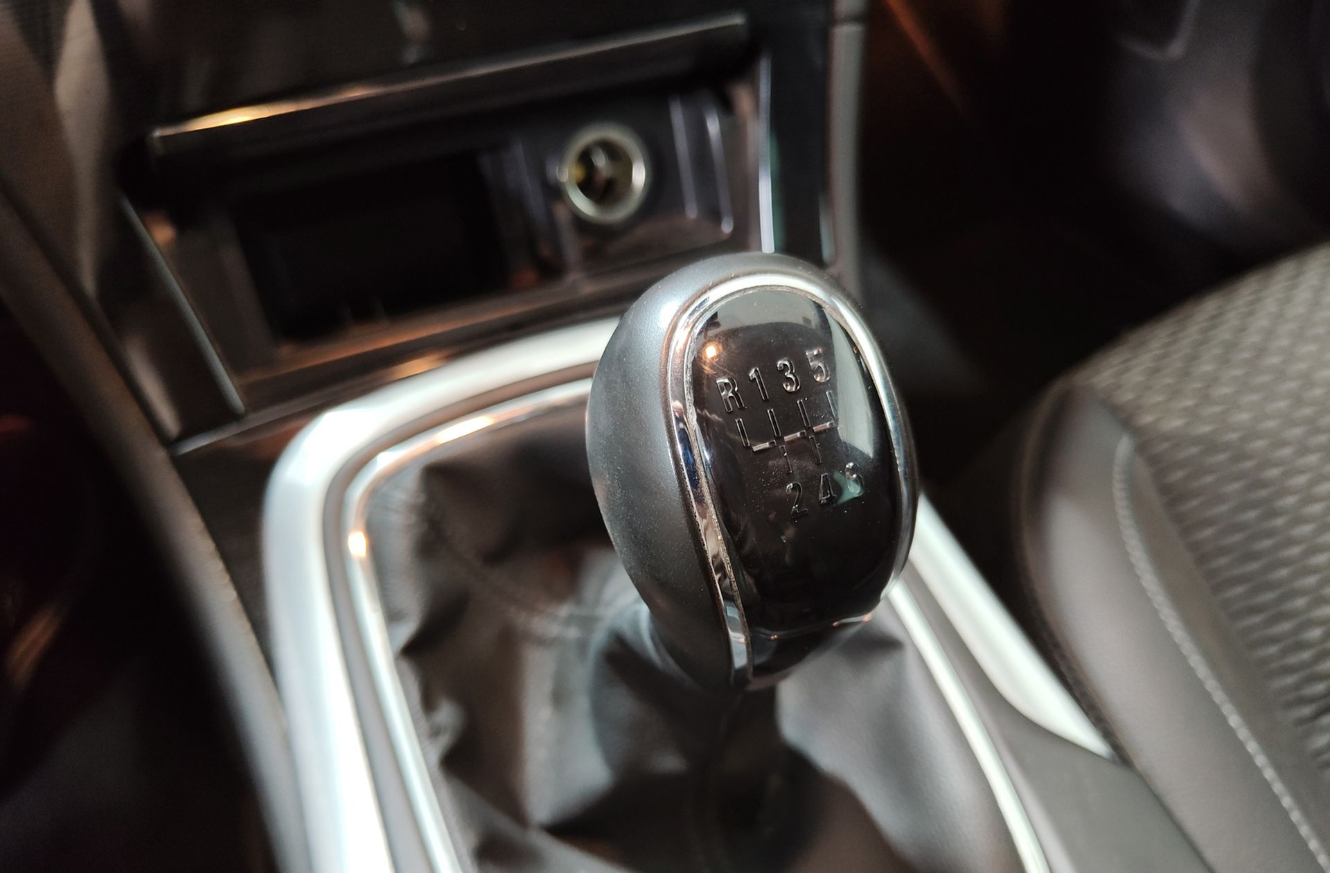 Opel Insignia 1.4 Turbo Excellence - foto 5