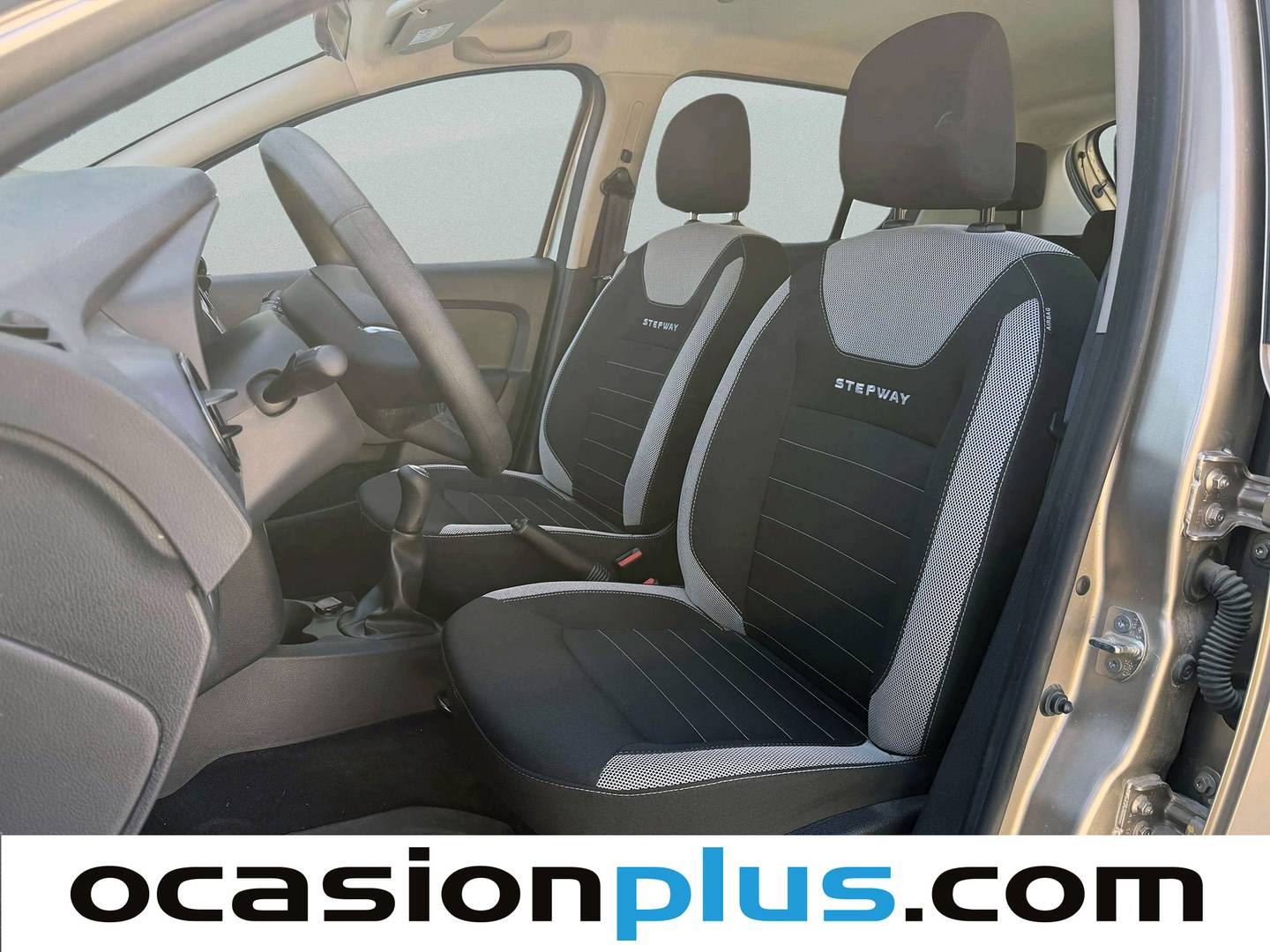 Foto asientos delanteros Dacia Sandero Dacia Sandero Essential Blue dCi (95 CV)
