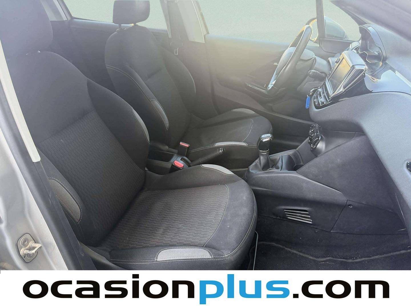 Peugeot 208 Peugeot 208 PureTech 82 S&S Active (82 CV) 82cv