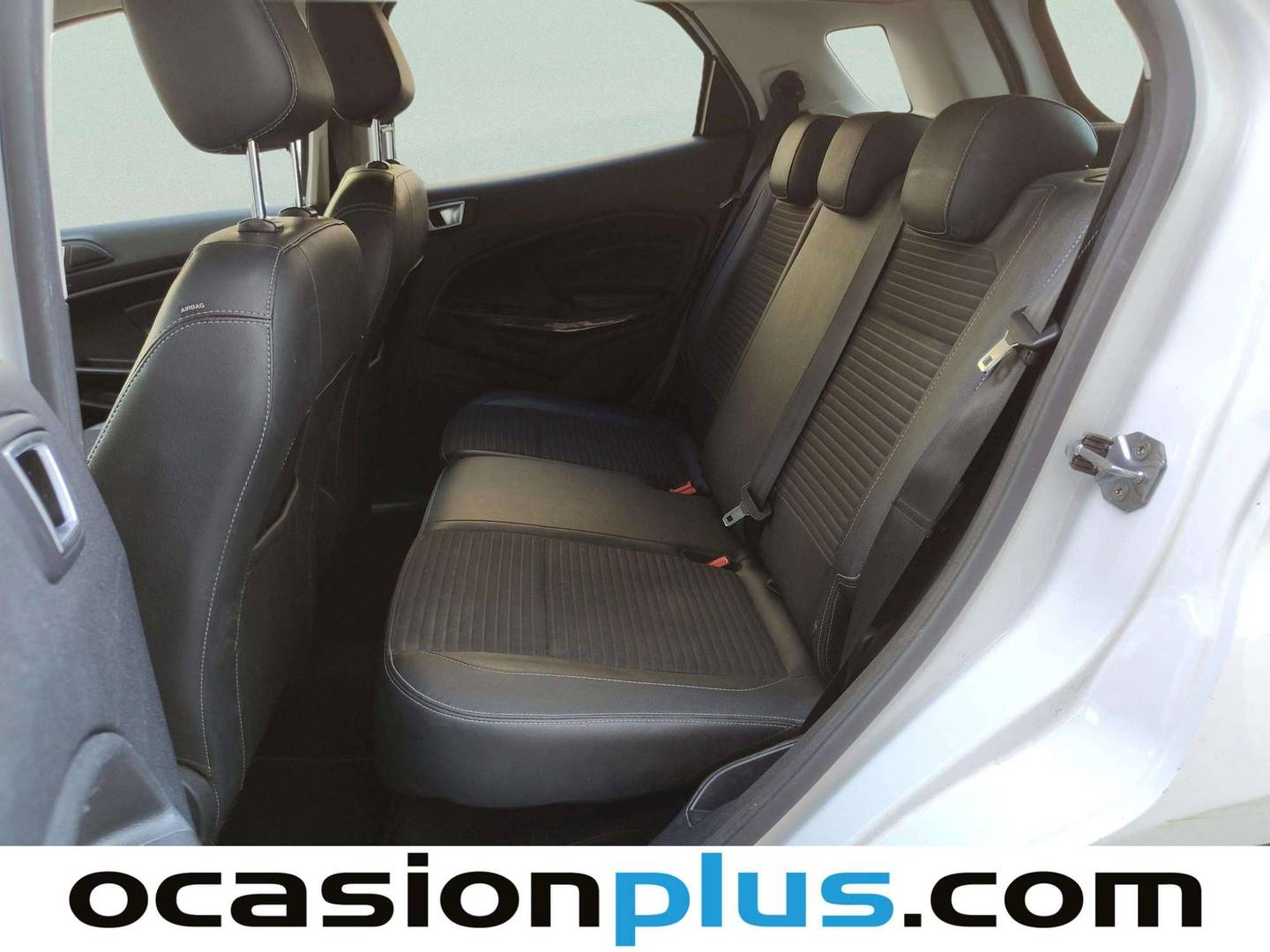 Foto asientos traseros Ford EcoSport Ford EcoSport 1.0 EcoBoost S&S Titanium Auto (125 CV)