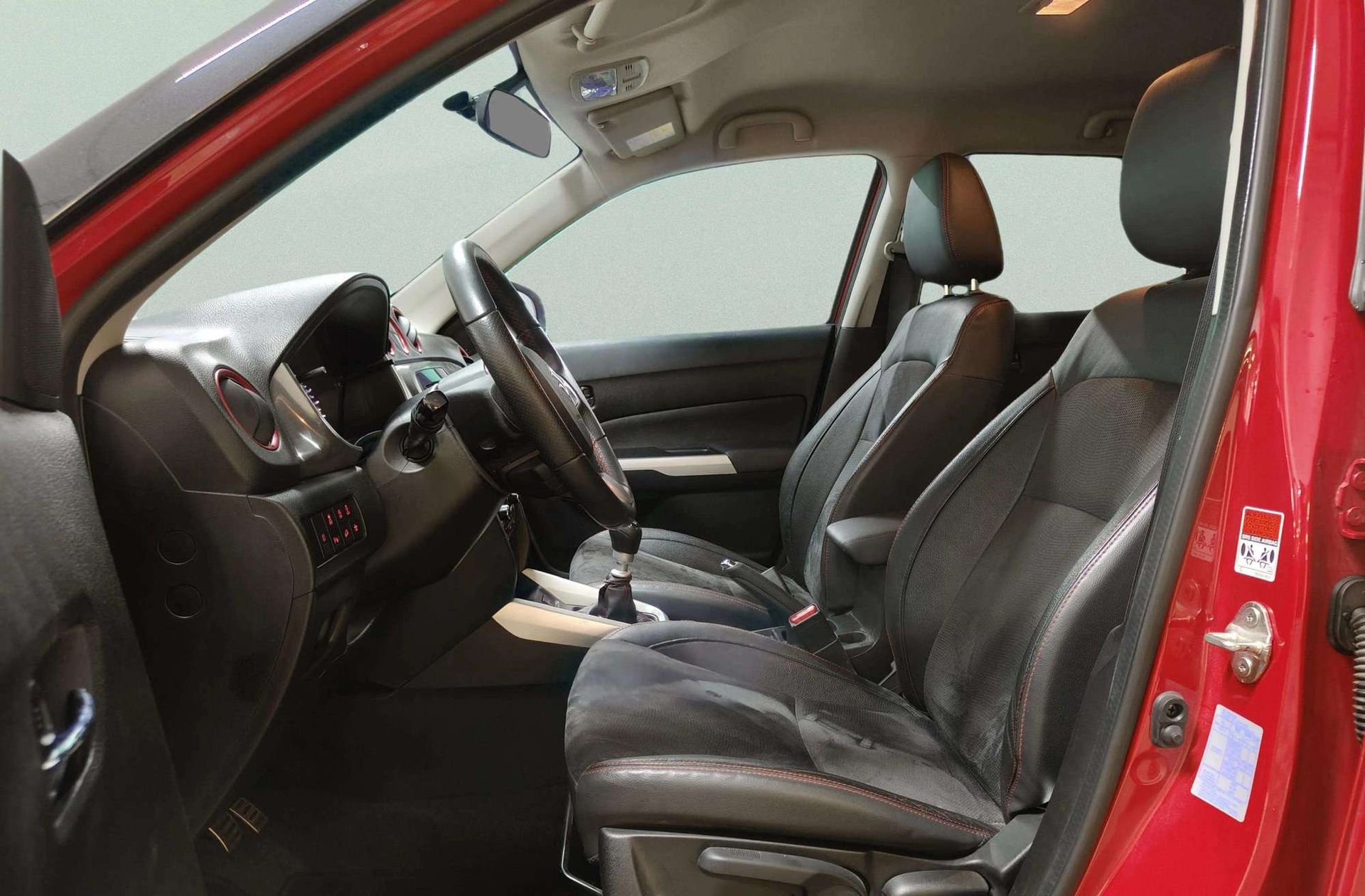 Suzuki Vitara 1.4 Turbo GLX 4WD - foto 13