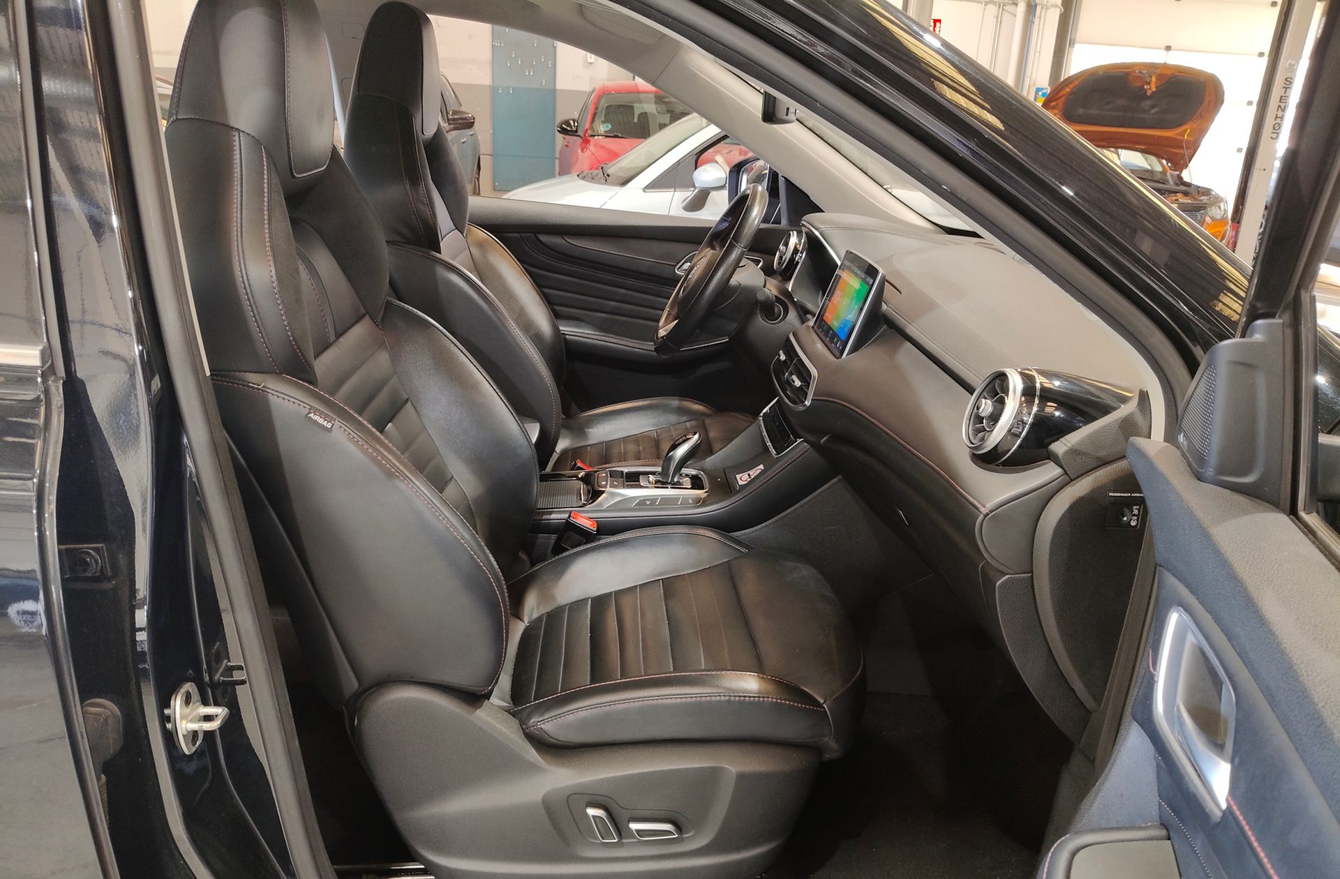 MG EHS 1.5 T-GDi PHEV Luxury - foto 22