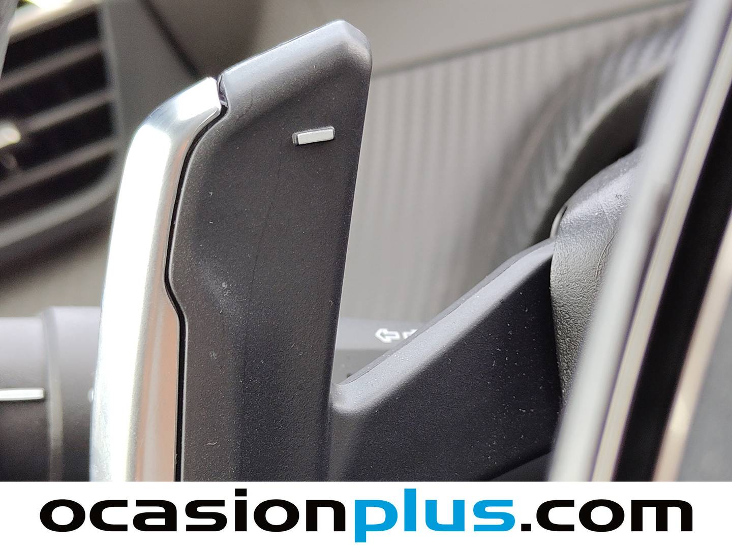 Peugeot 2008 Peugeot 2008 Allure Hybrid eDCS6 (145 CV) de ocasión