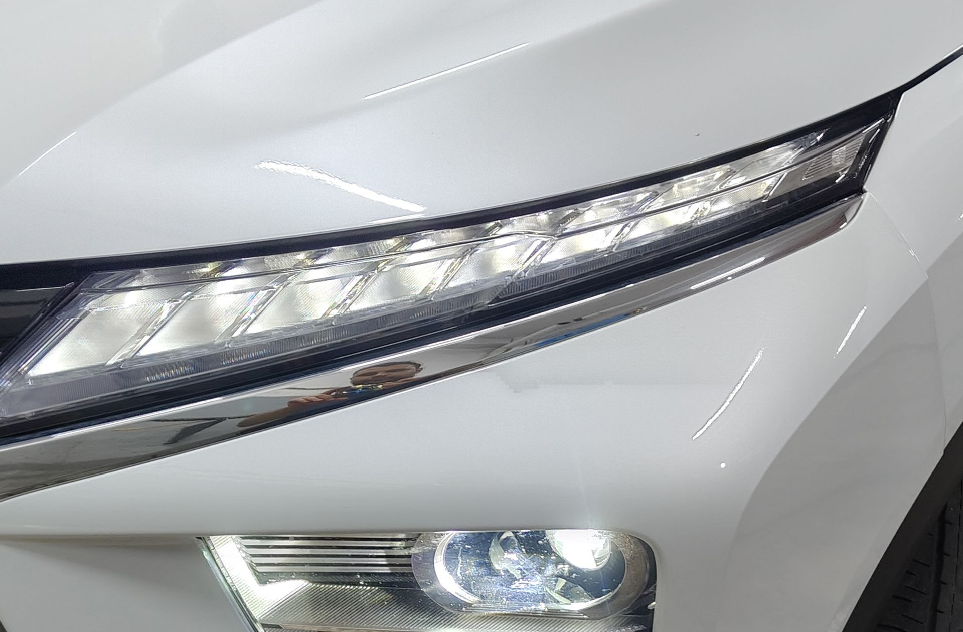 Mitsubishi Eclipse Cross 2.4 PHEV Kaiteki 4WD - foto 14