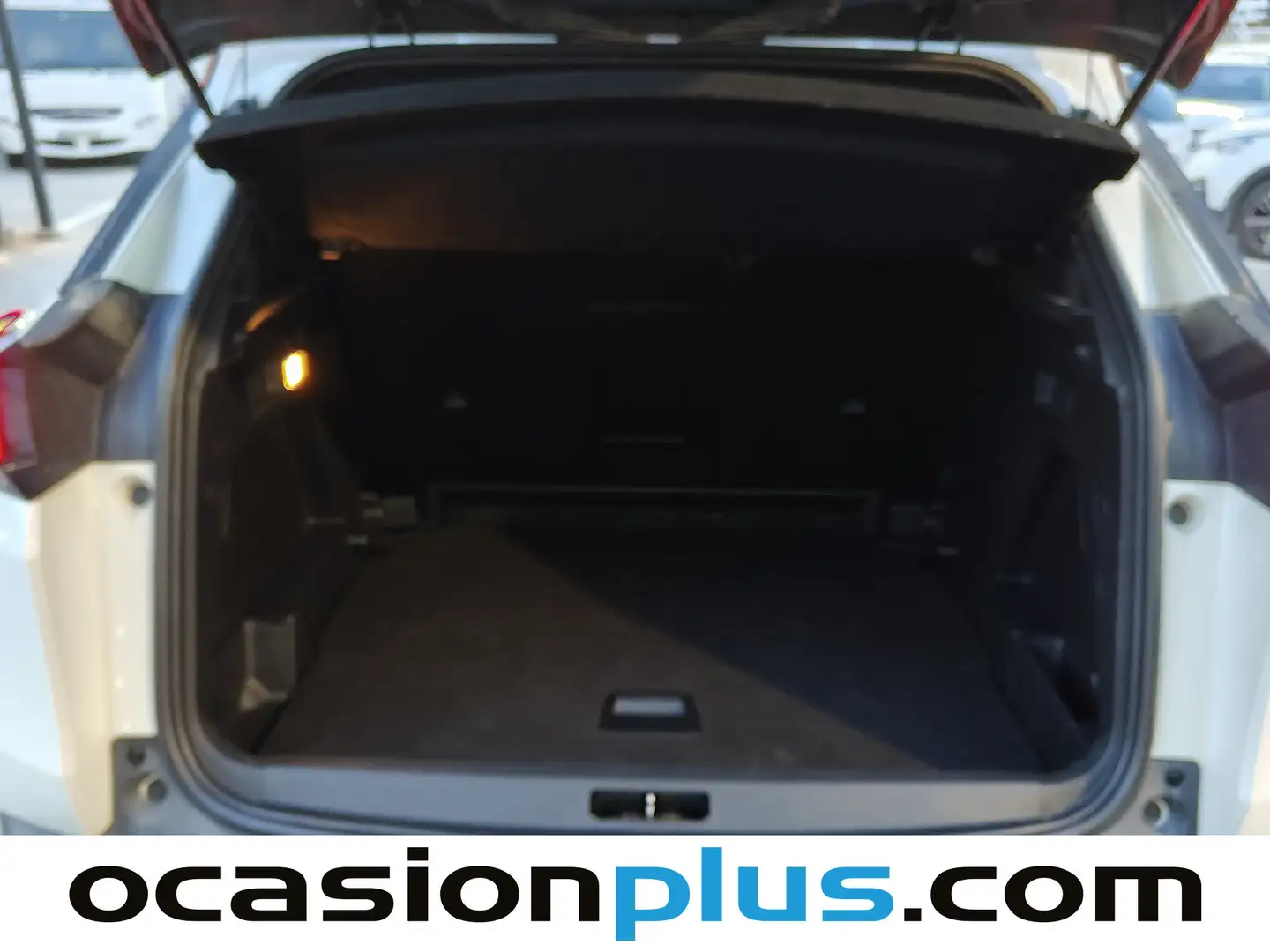 Foto Peugeot 3008 Peugeot 3008 PureTech 130 S&S Allure Pack (130 CV)